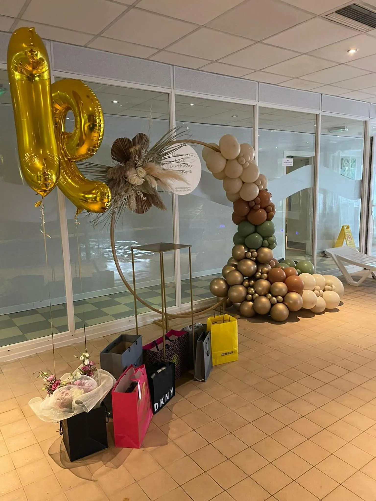 Swimming pool in The Highfield Hotel