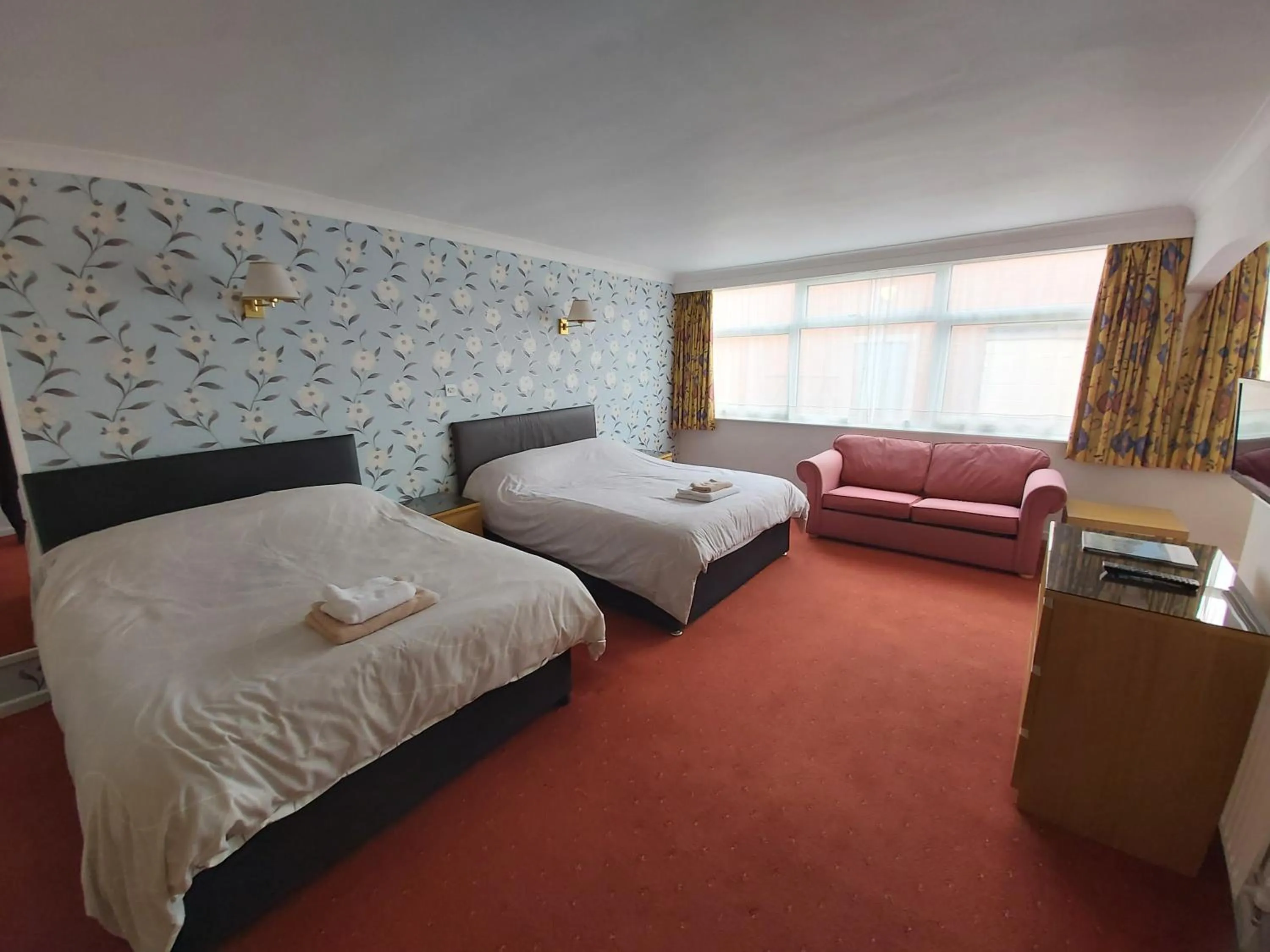 Bed in The Highfield Hotel