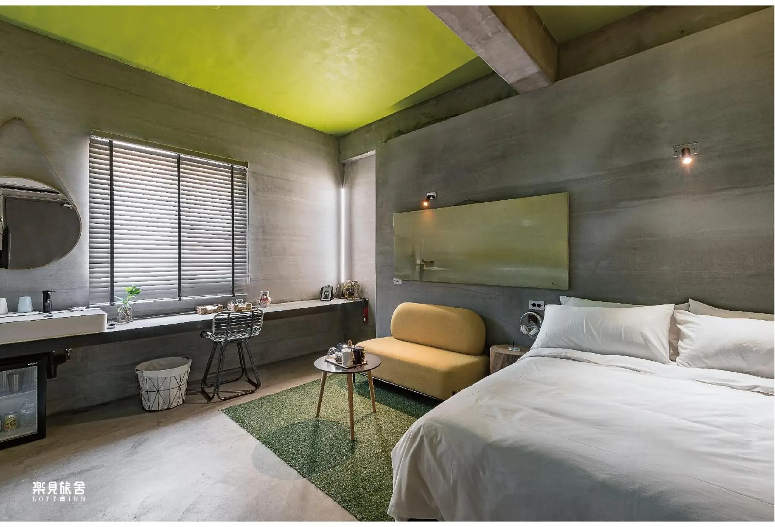 Photo of the whole room, Bed in Loft Inn Photo of the whole room, Bed in Loft Inn