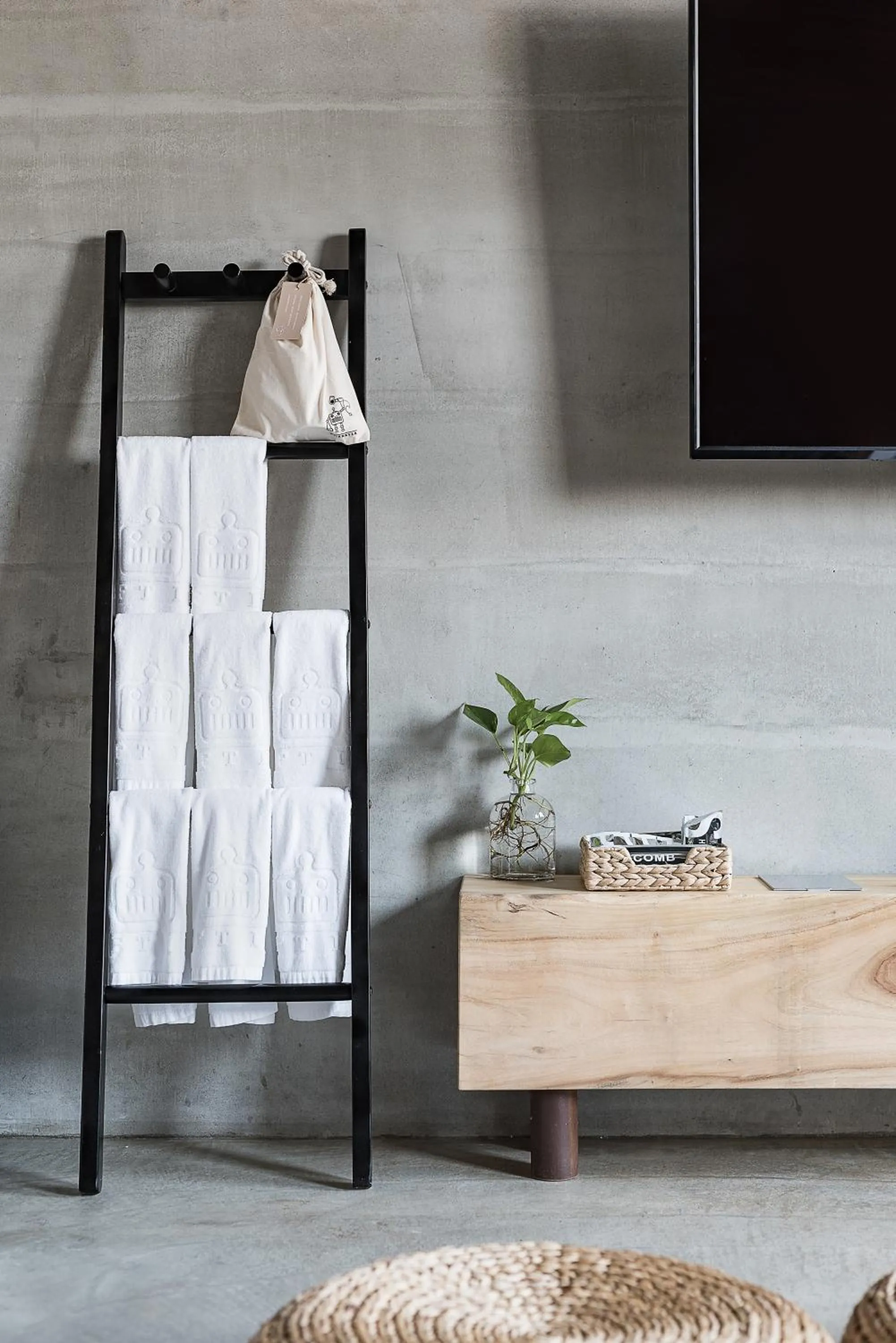 room service in Loft Inn