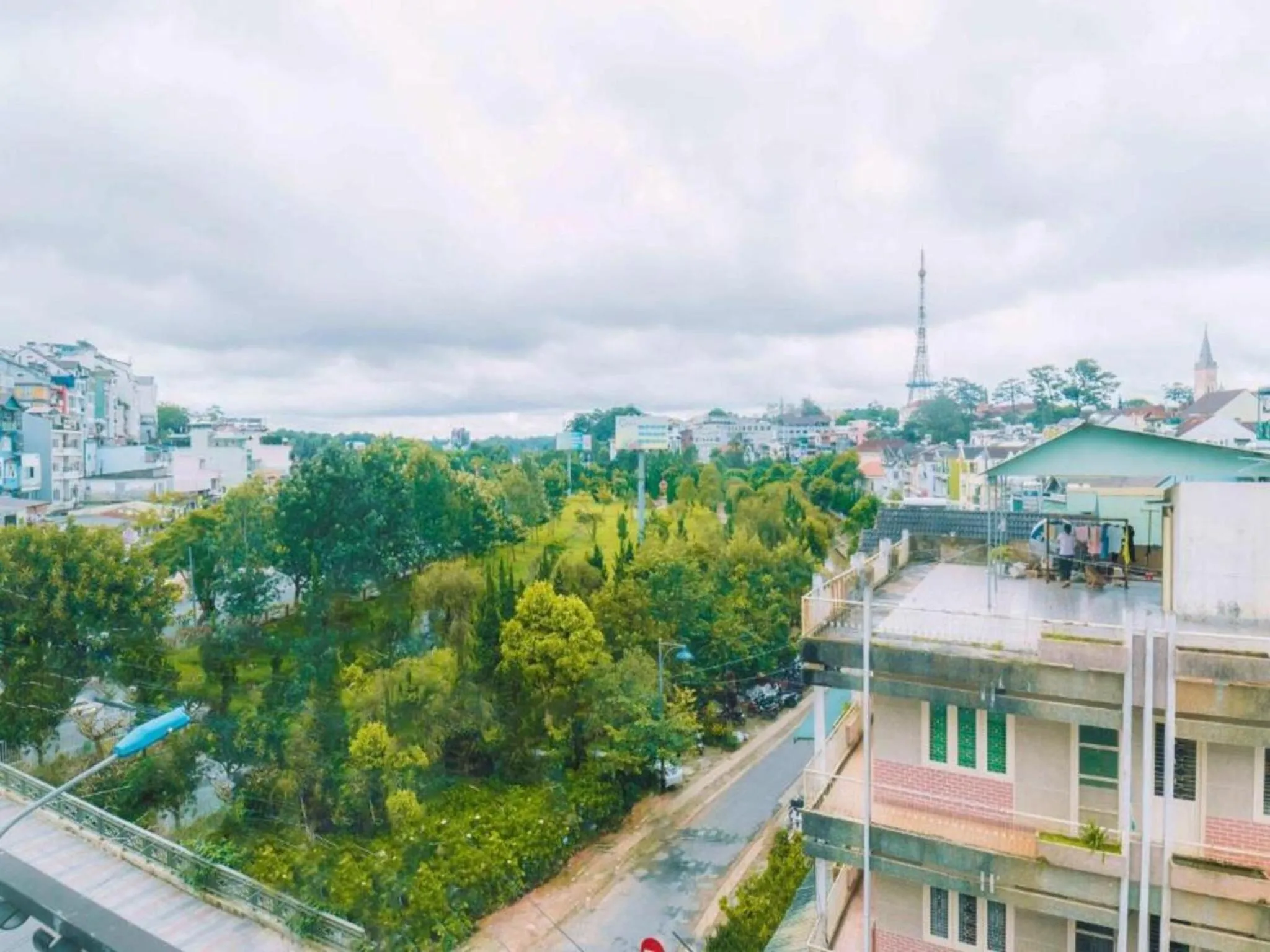 Street view in Le Tuan Minh Hotel