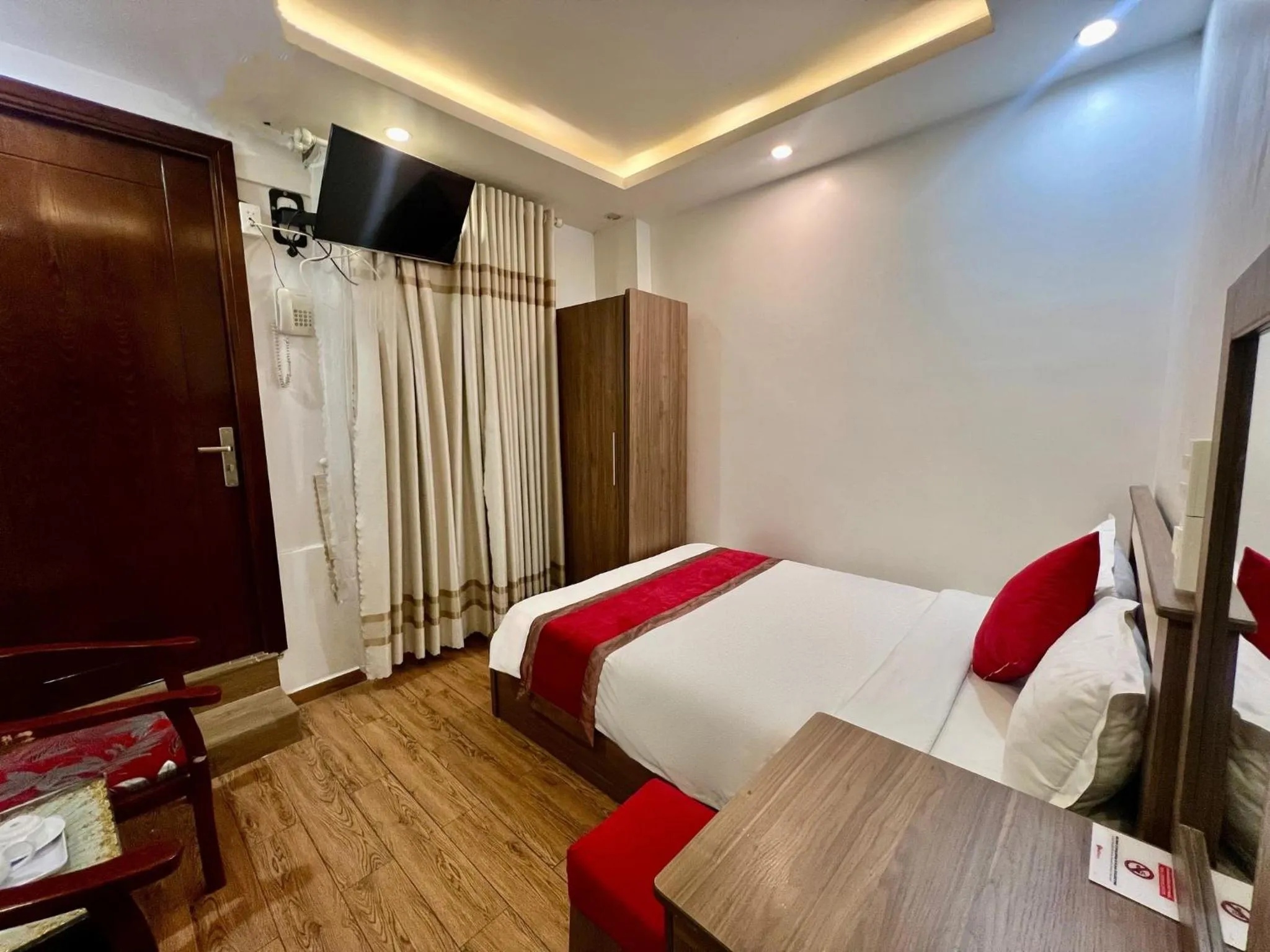 Photo of the whole room, Bed in Le Tuan Minh Hotel