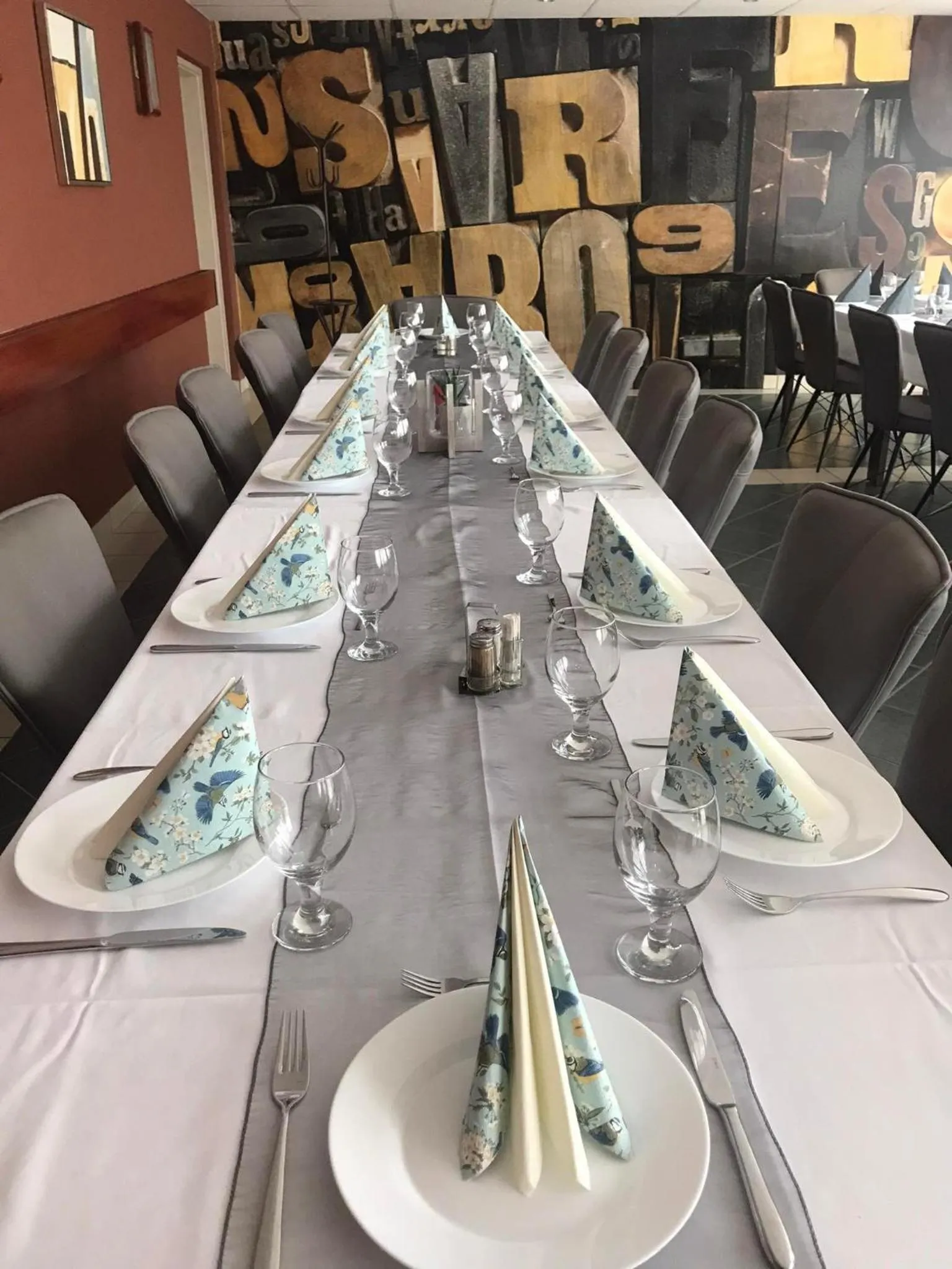 Restaurant/places to eat in Katalin Motel & Étterem