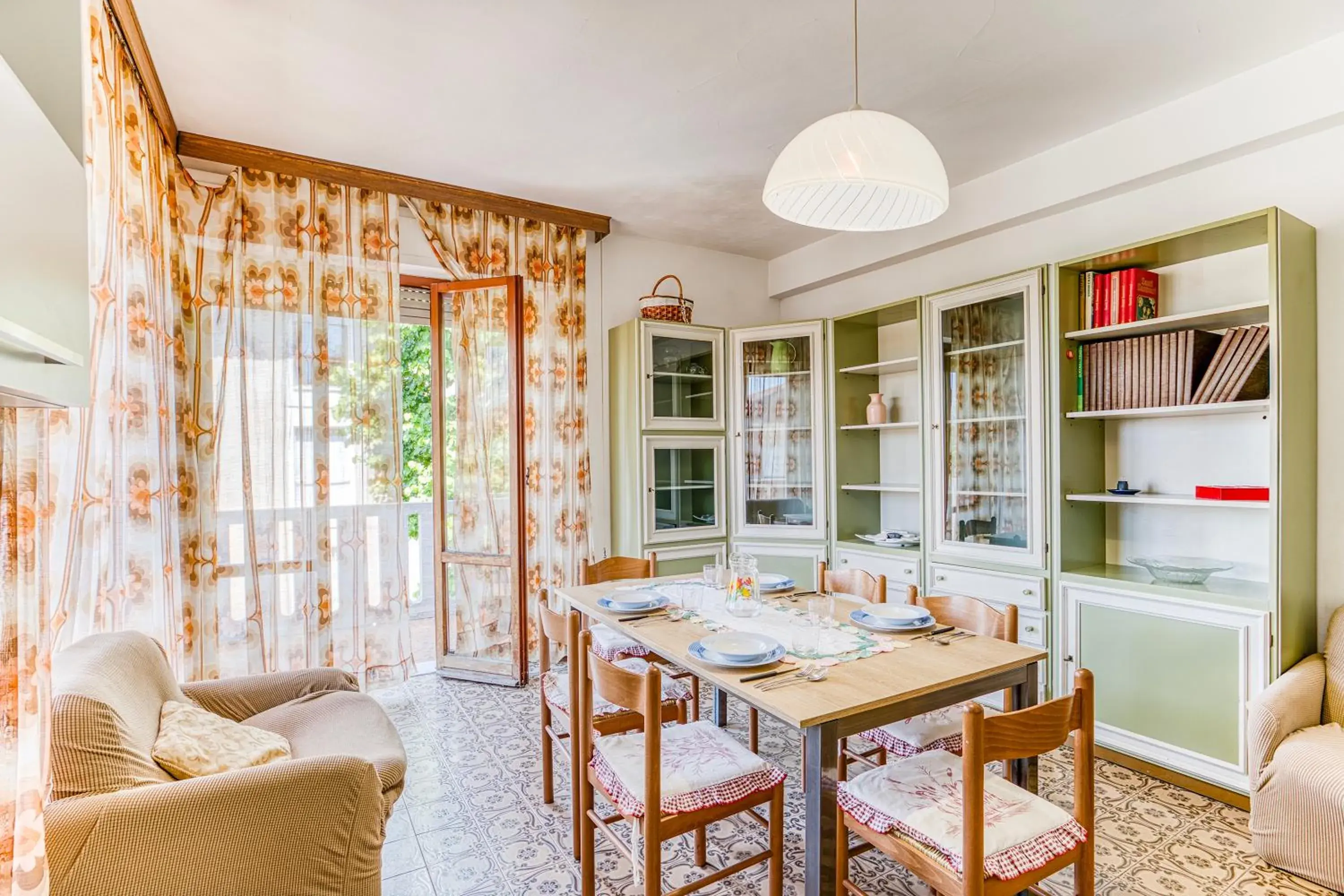 Casa Arno 500m from beach - Happy Rentals Casa Arno 500m from beach - Happy Rentals