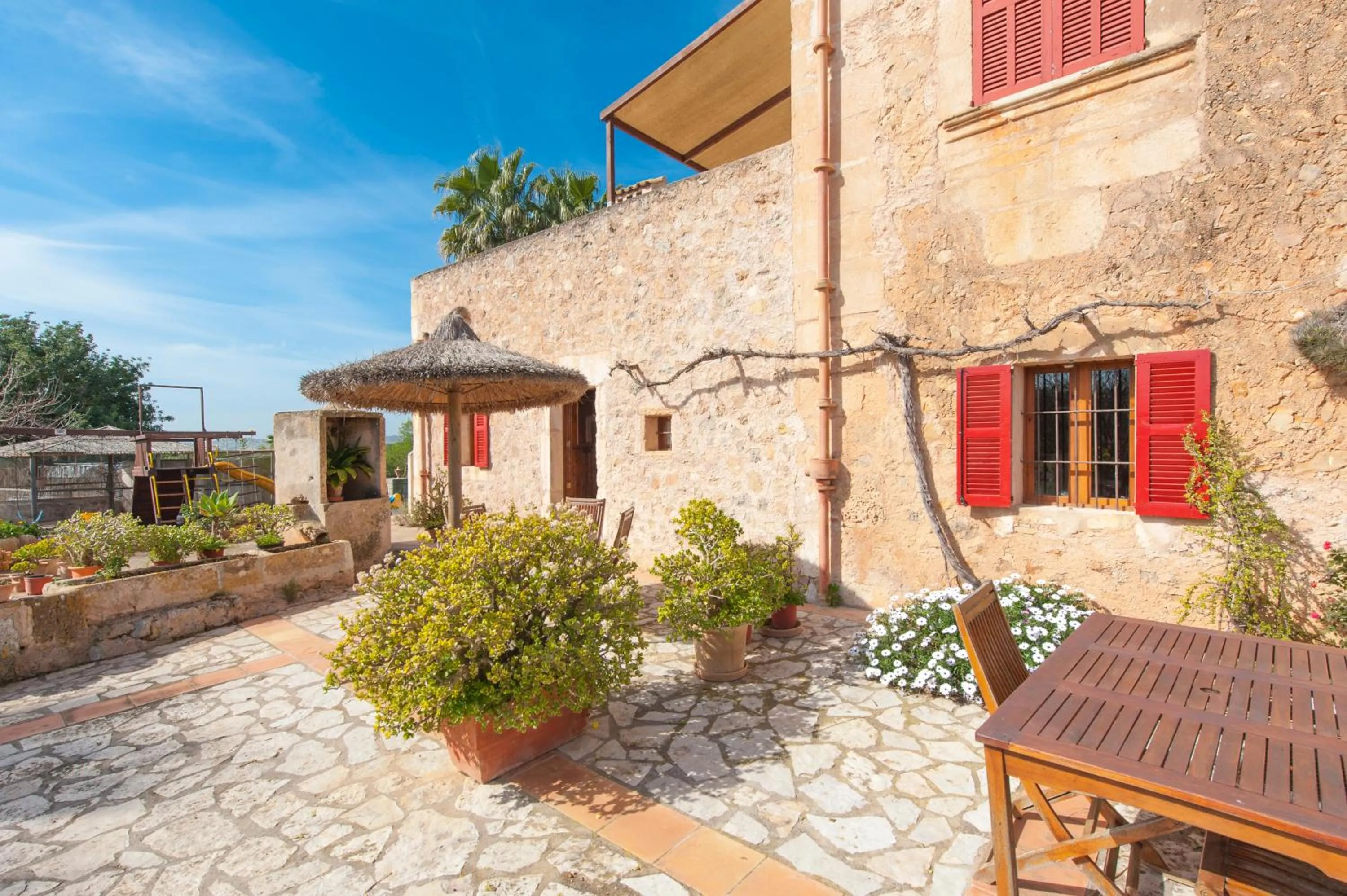 Facade/entrance in Finca Hotel Ses Cases Noves
