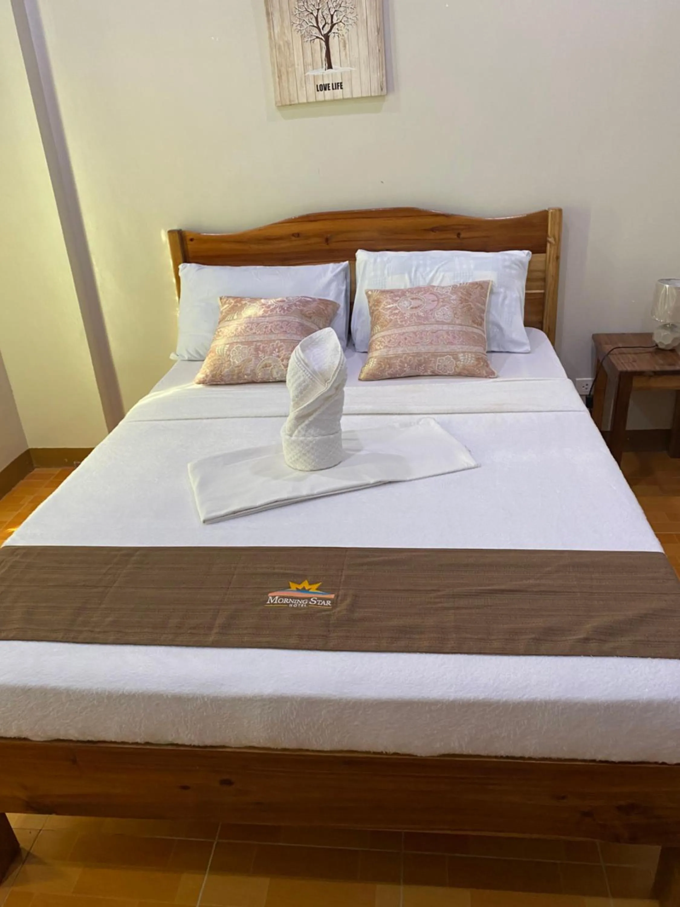 Bed in Morning Star Hotel