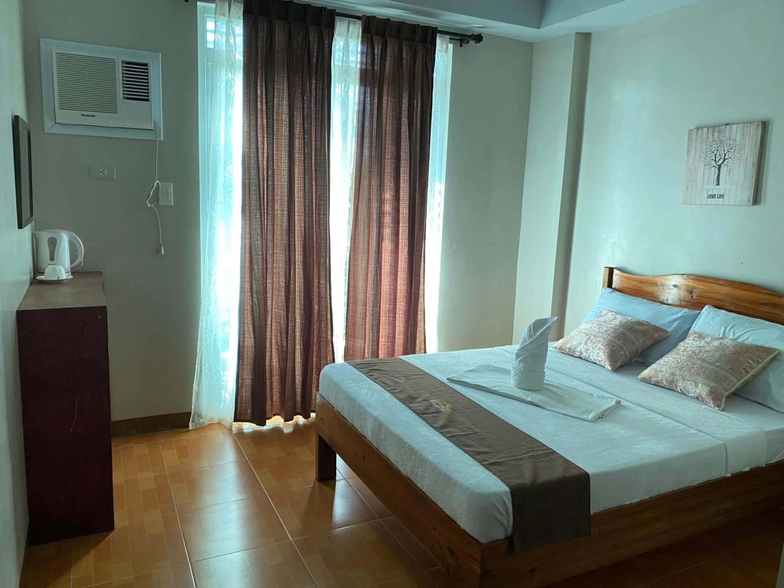 Bed in Morning Star Hotel