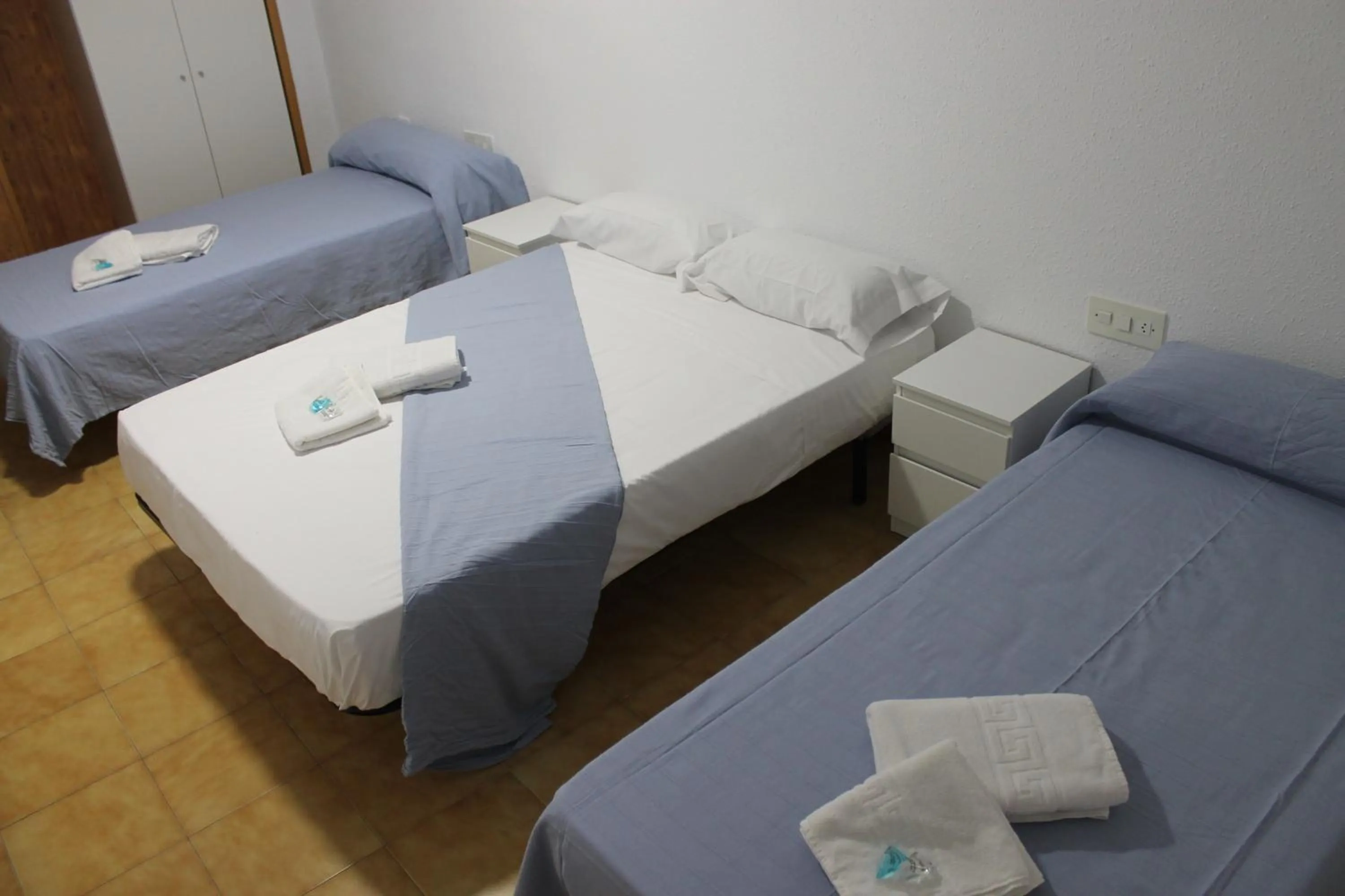 Photo of the whole room, Bed in Hostal Amantes De Teruel
