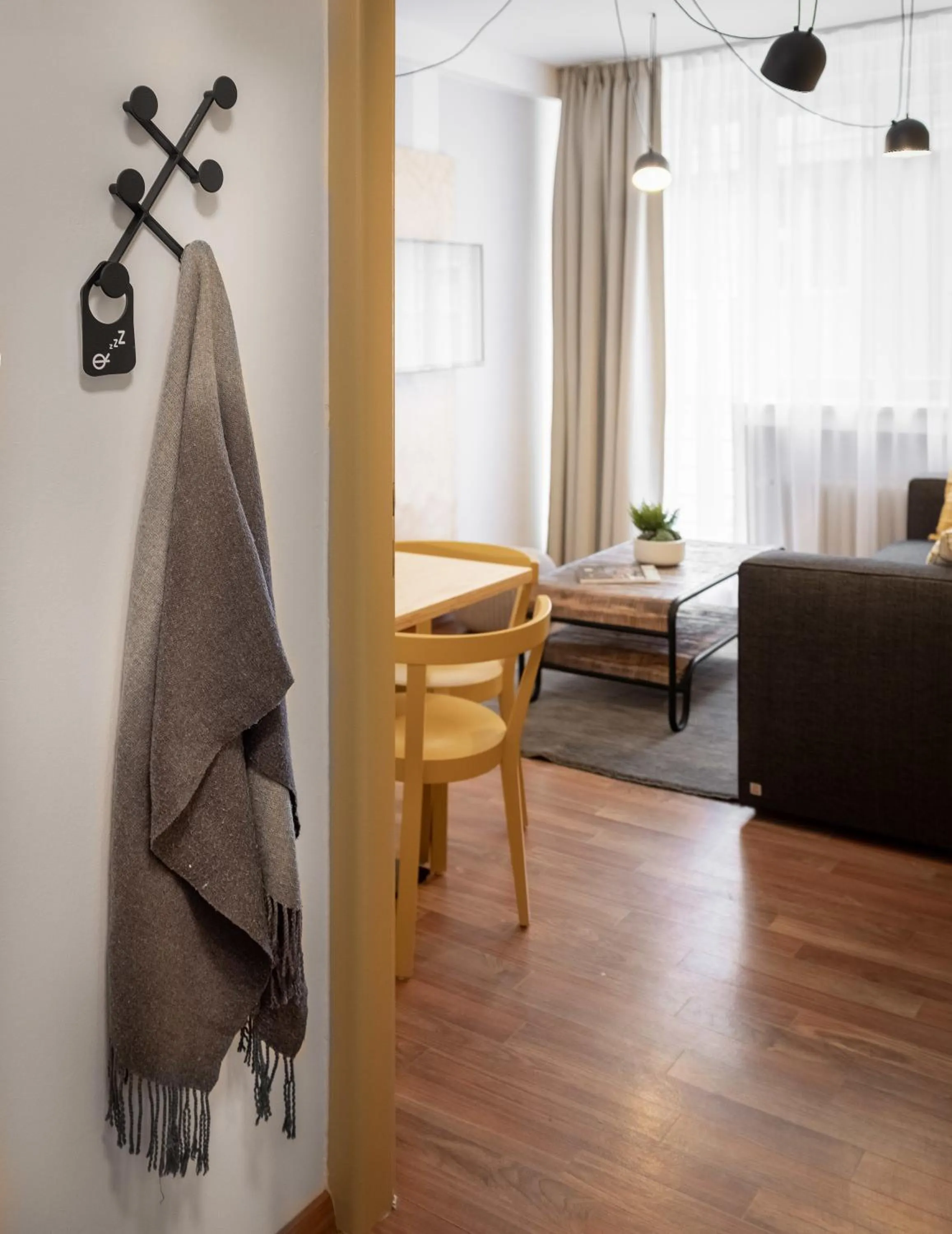 TV and multimedia, Bed in City Leaf Apartments