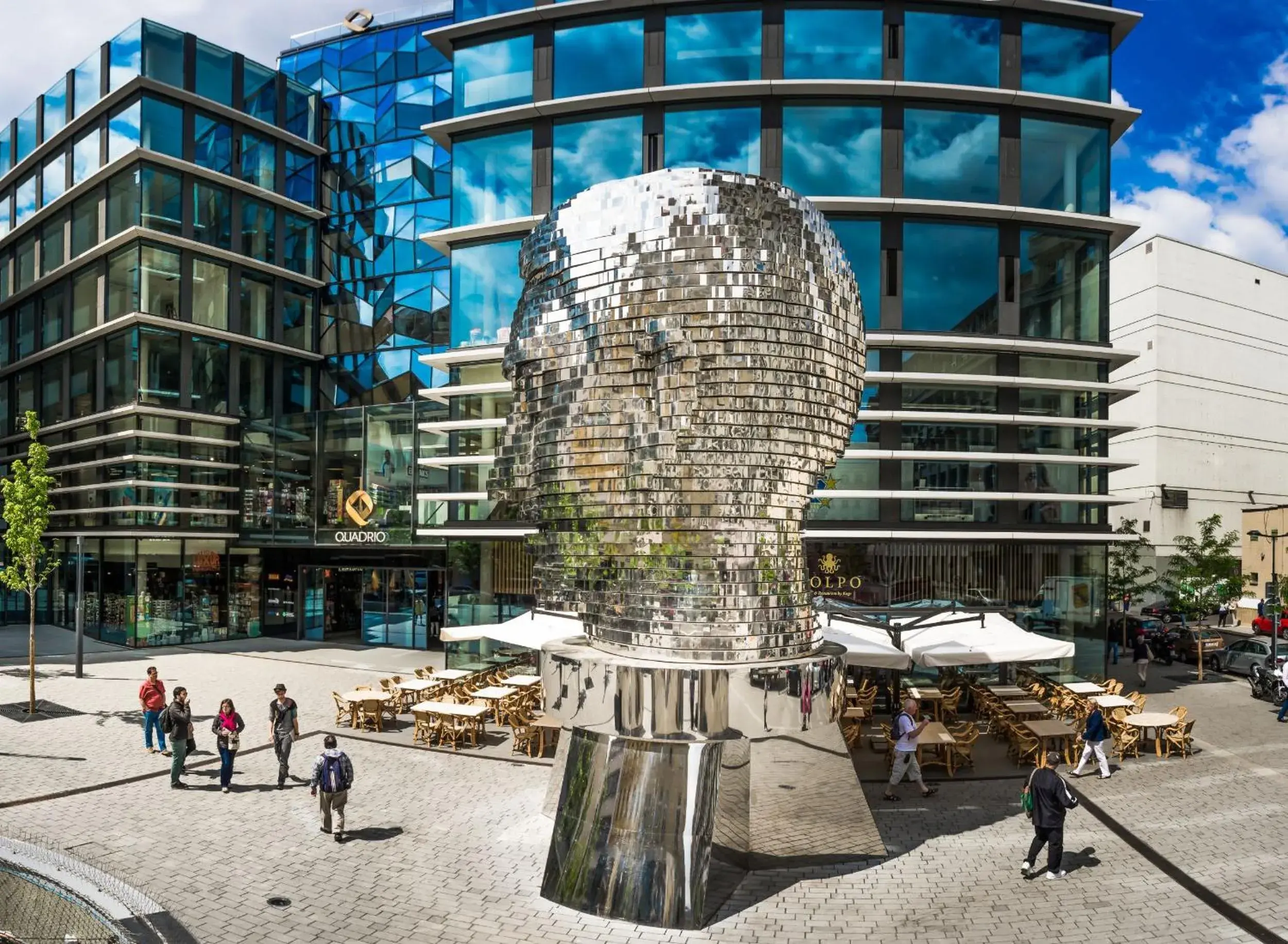 Restaurant/places to eat in City Leaf Apartments Restaurant/places to eat in City Leaf Apartments