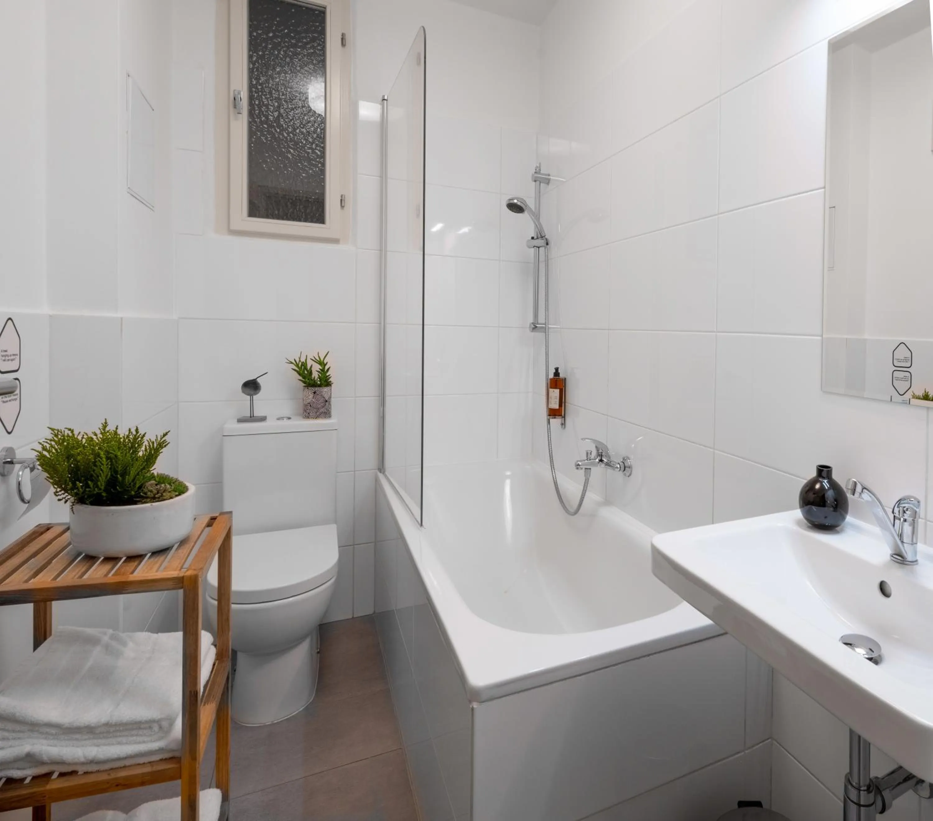 Toilet in City Leaf Apartments