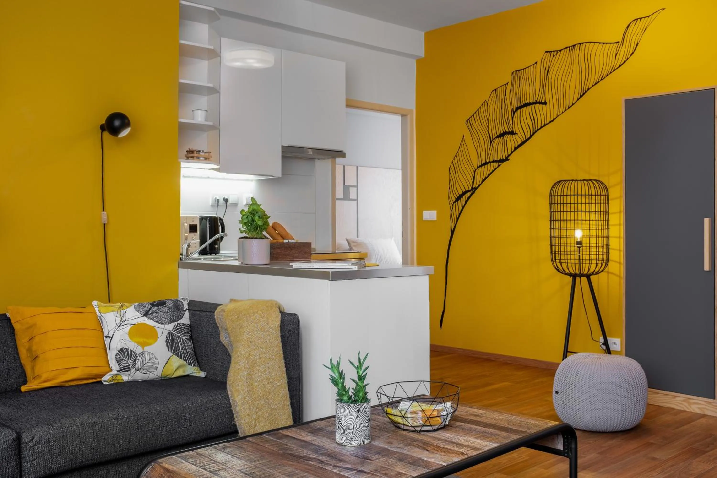 Kitchen or kitchenette in City Leaf Apartments