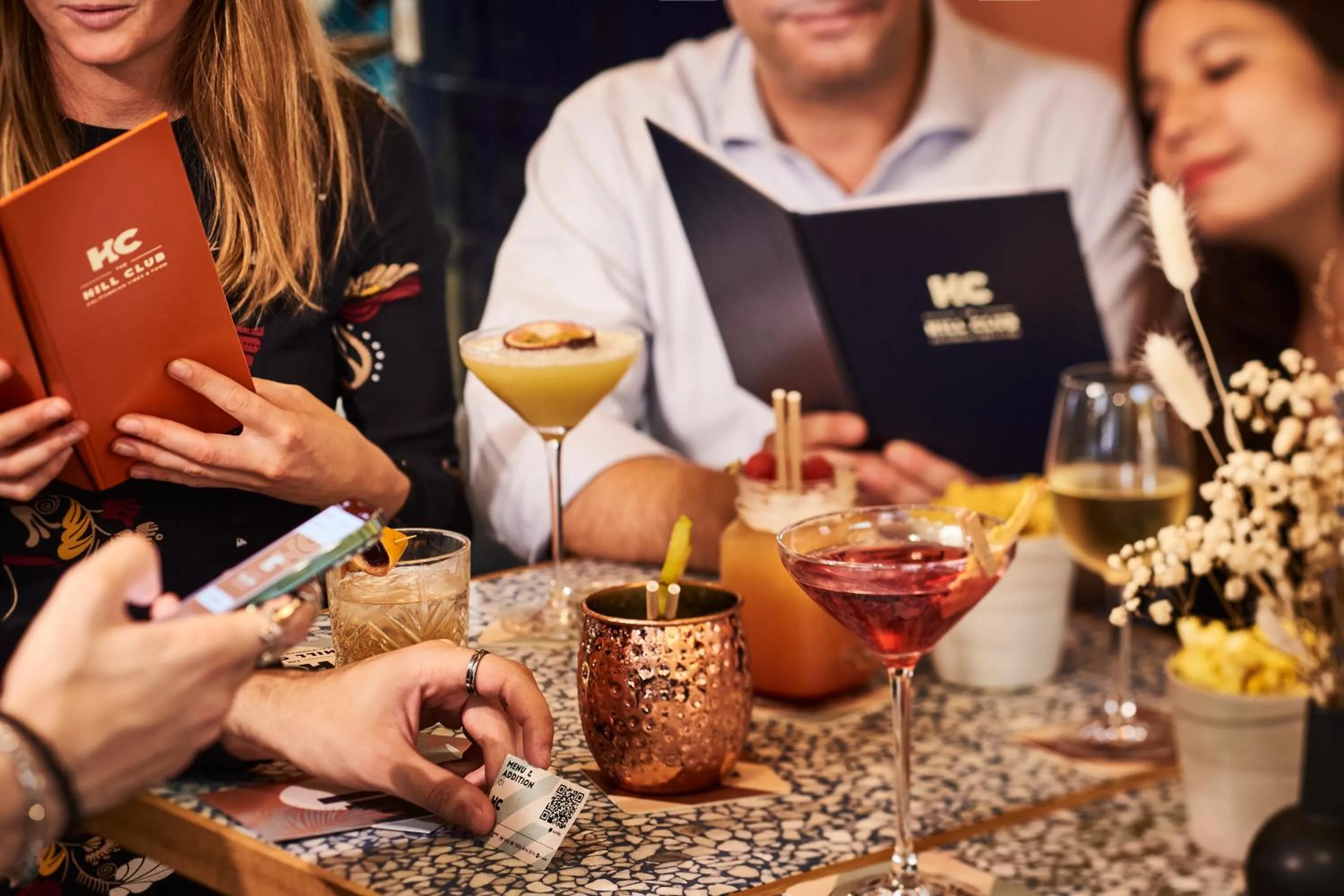 Restaurant/places to eat in Hôtel Chromatics & Restaurant Hill Club by HappyCulture