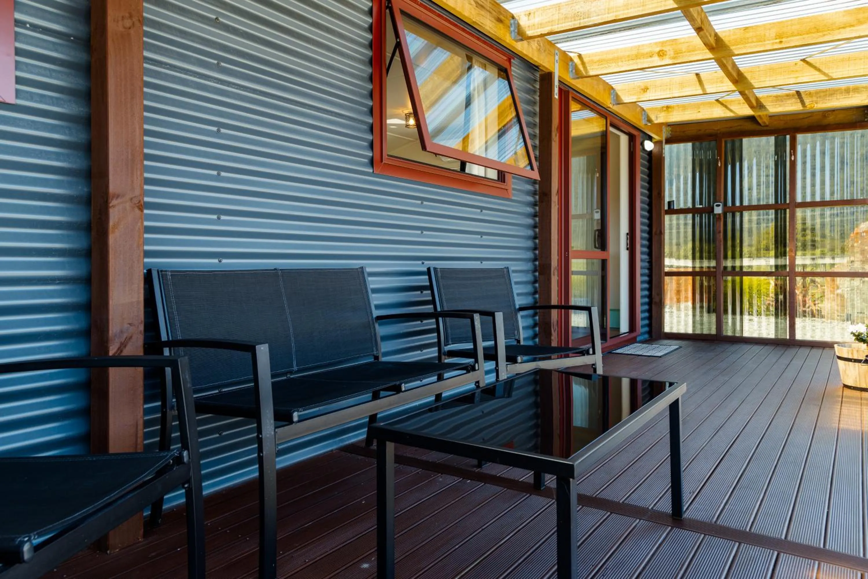 Te Awa Cottages