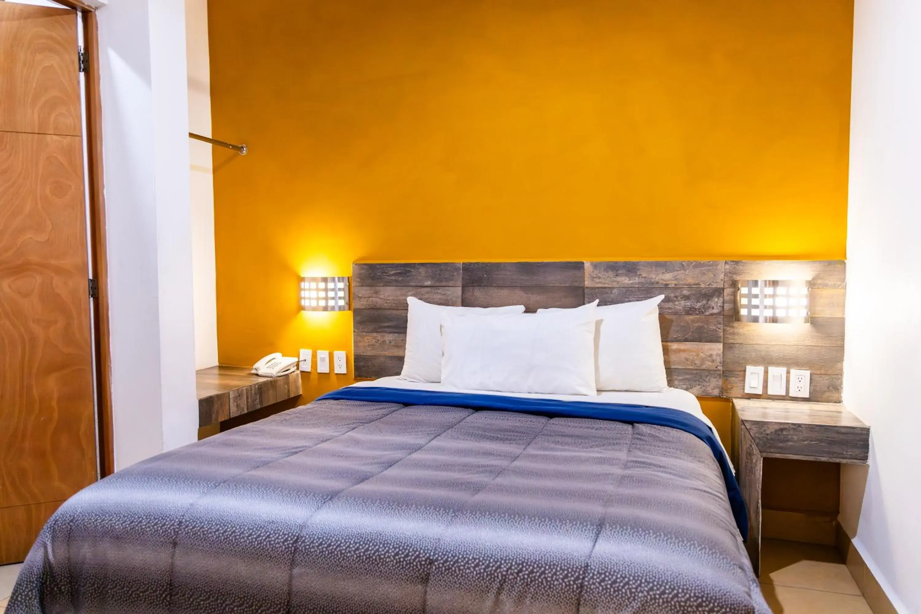 Bed in Opportunity León Bed in Opportunity León