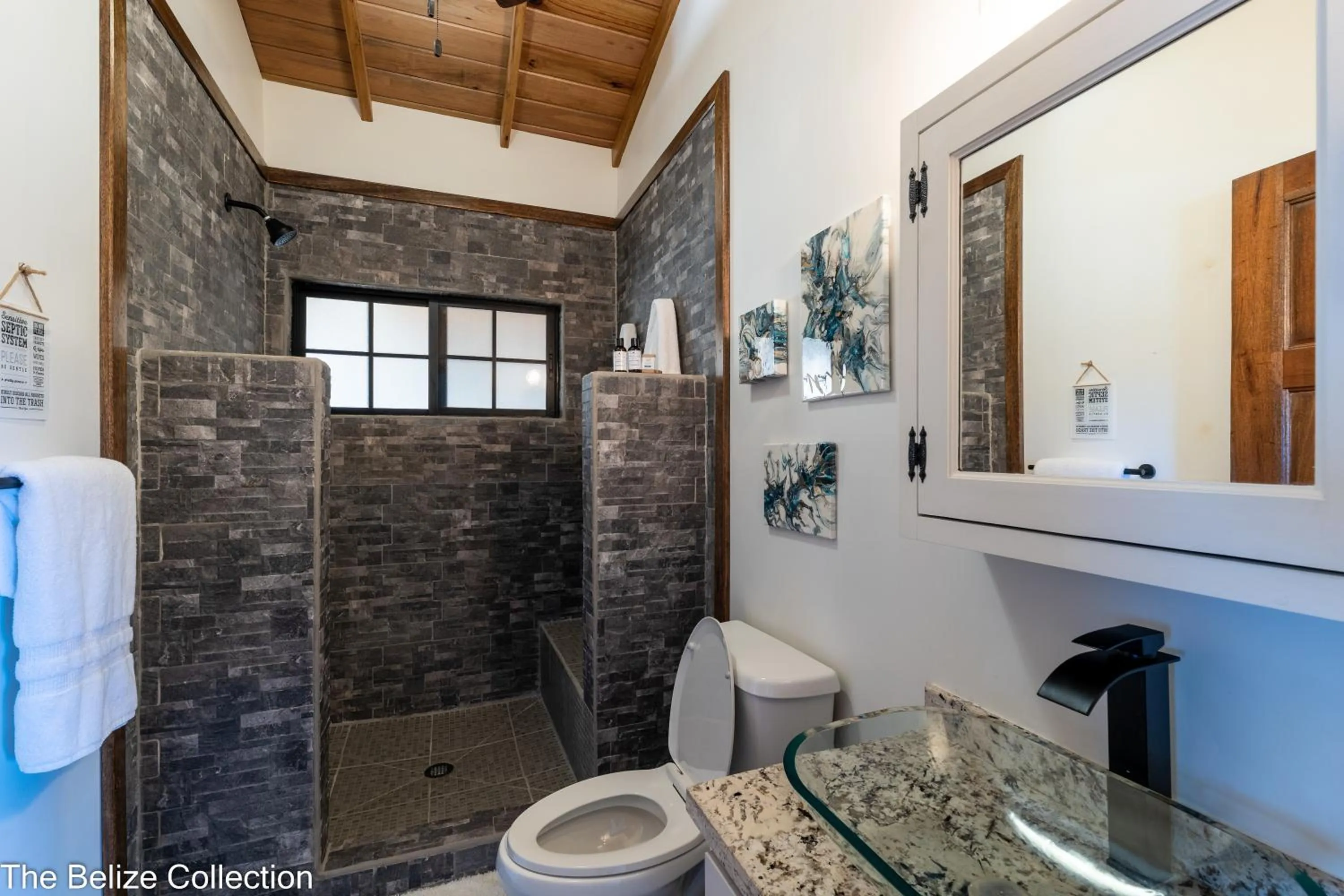 Bathroom in Almond Beach Resort at Jaguar Reef