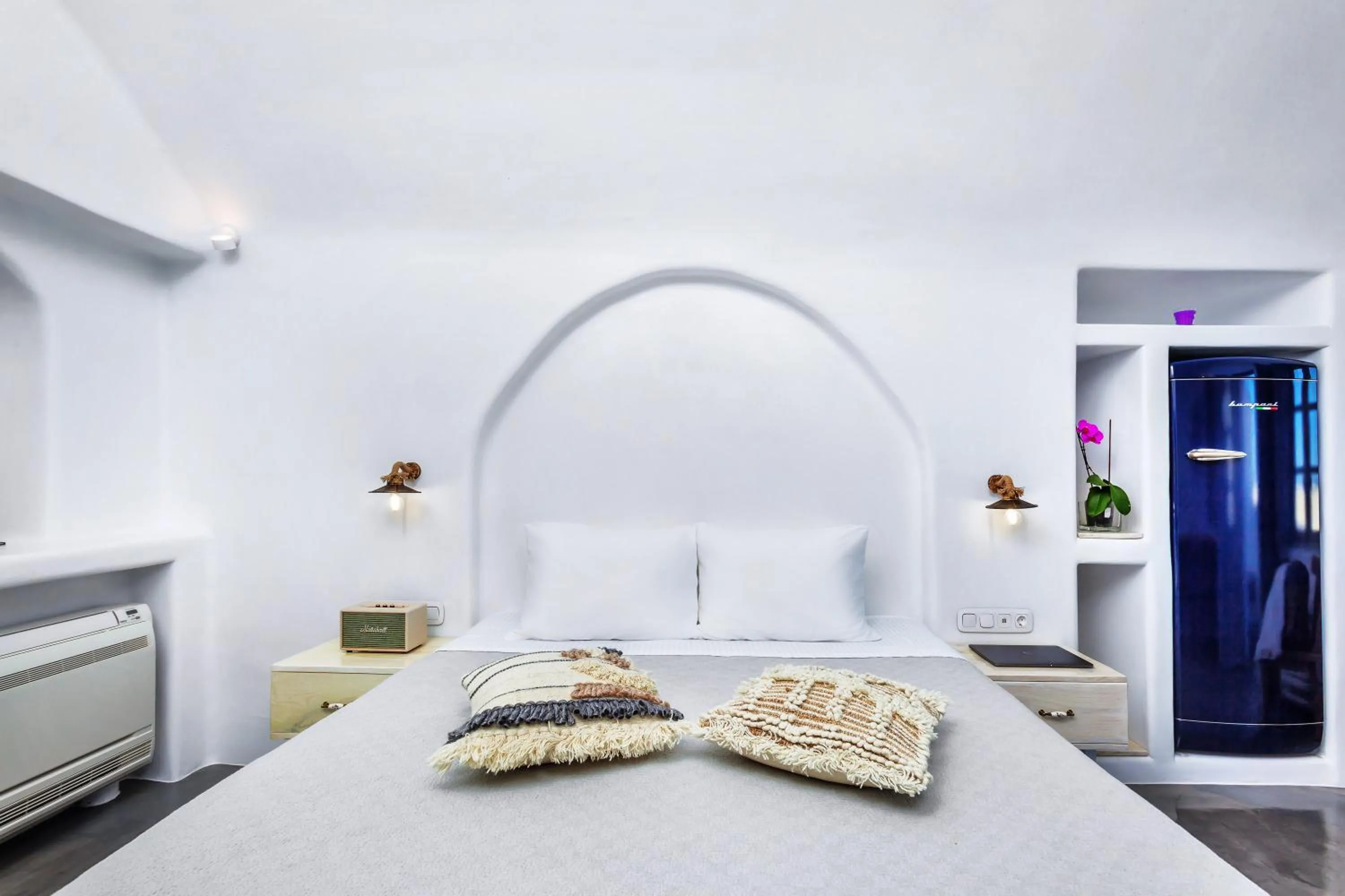 Bed in Diamond Luxury Suites Collection