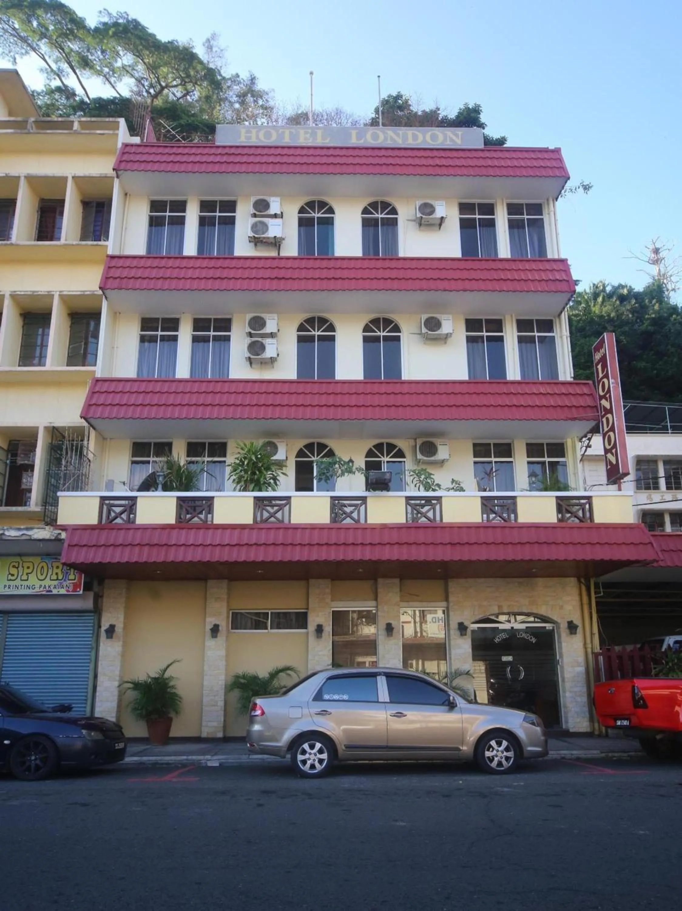 Property building in Hotel O London