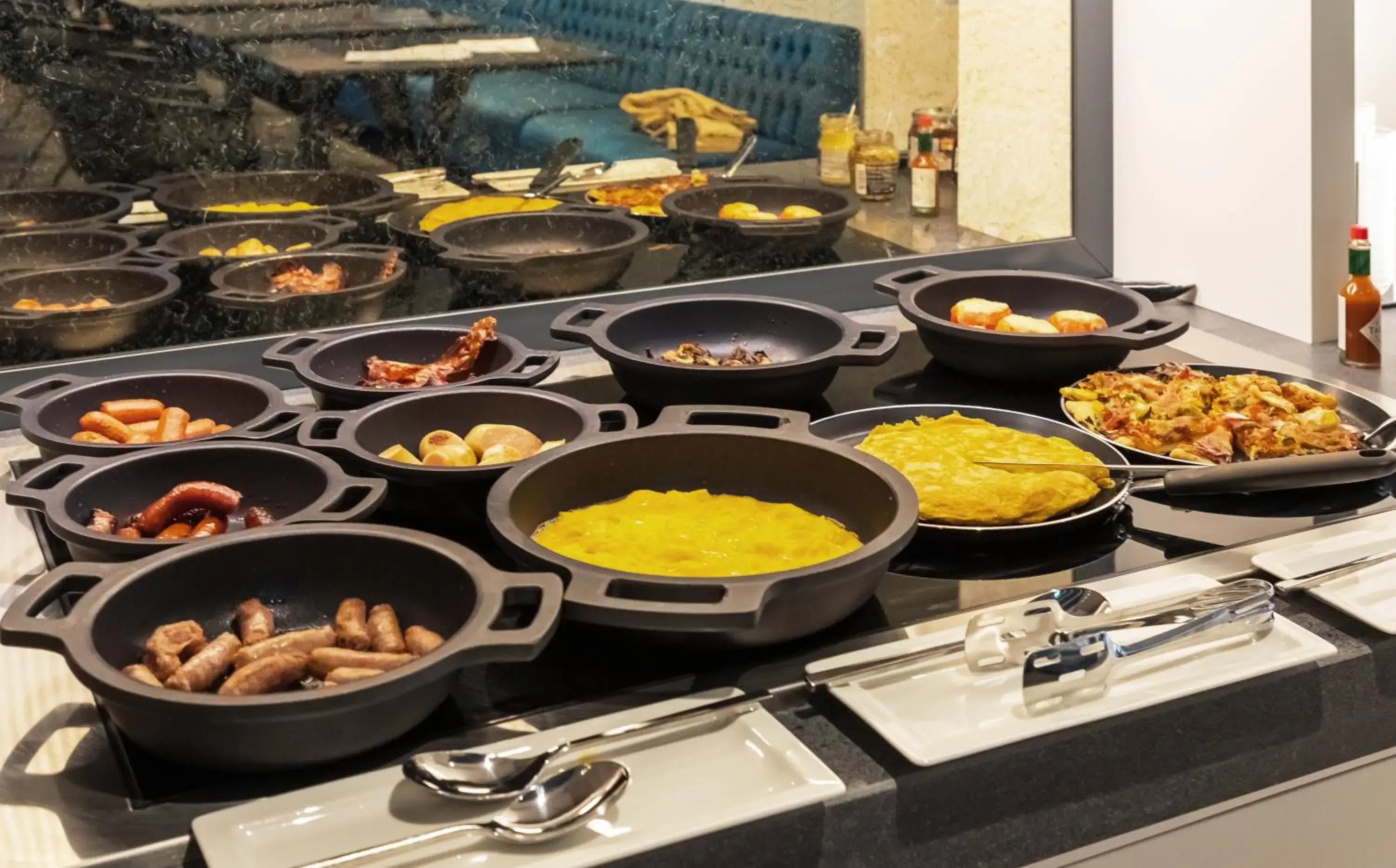 Buffet breakfast in Catalonia Porto Buffet breakfast in Catalonia Porto