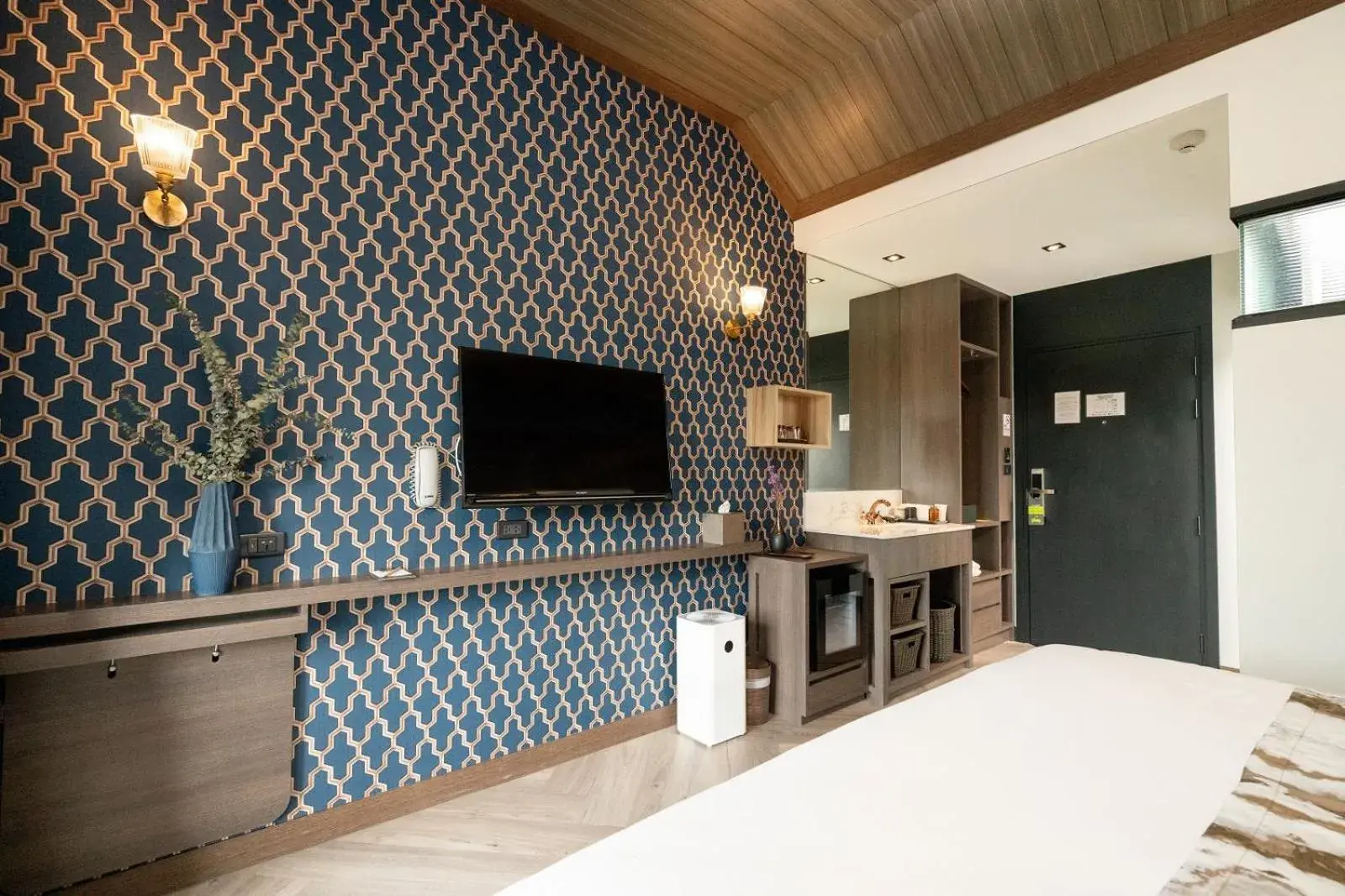 Photo of the whole room in Sanae' Oldtown Hotel Photo of the whole room in Sanae' Oldtown Hotel