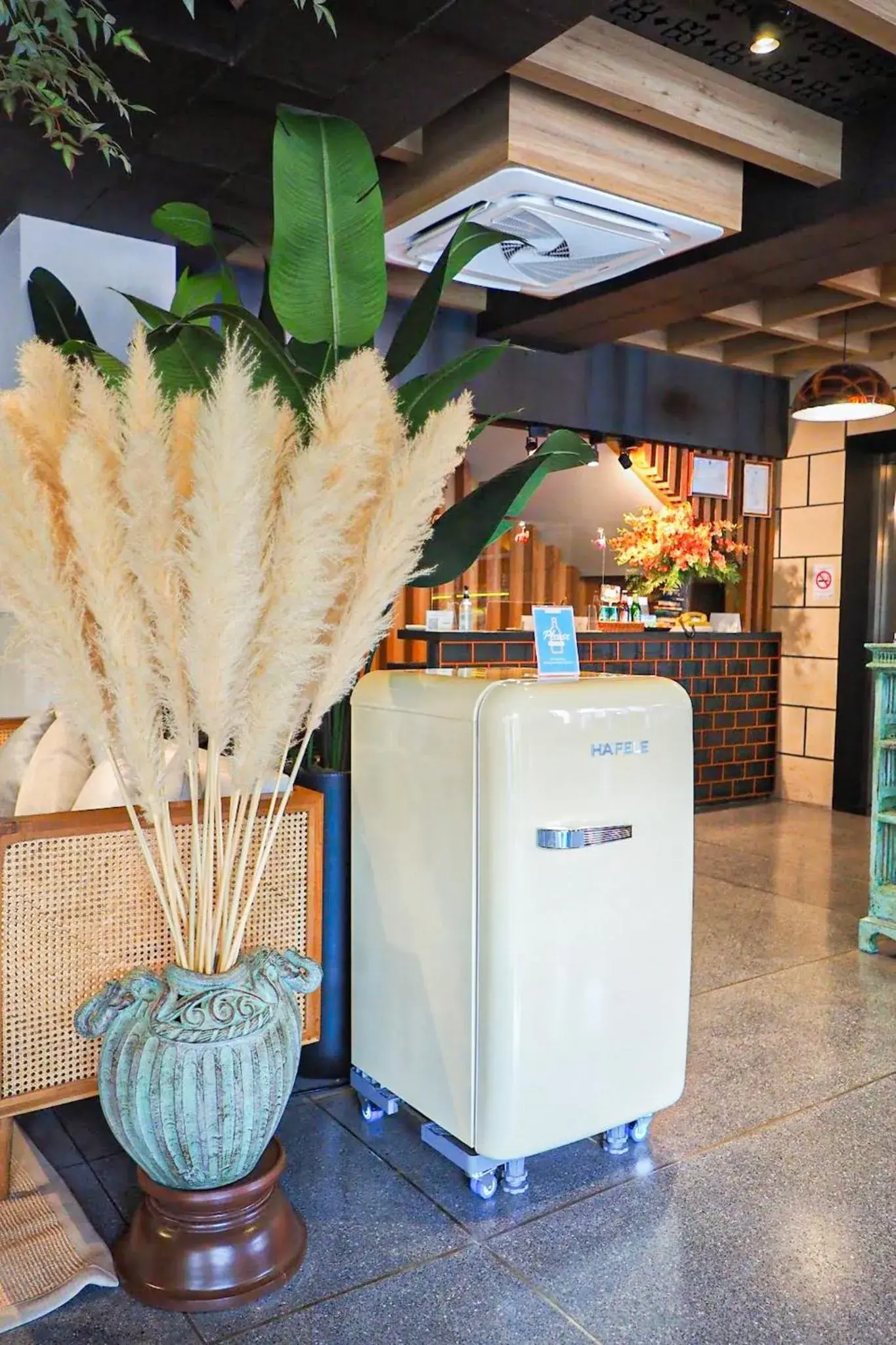 Lobby or reception in Sanae' Oldtown Hotel Lobby or reception in Sanae' Oldtown Hotel