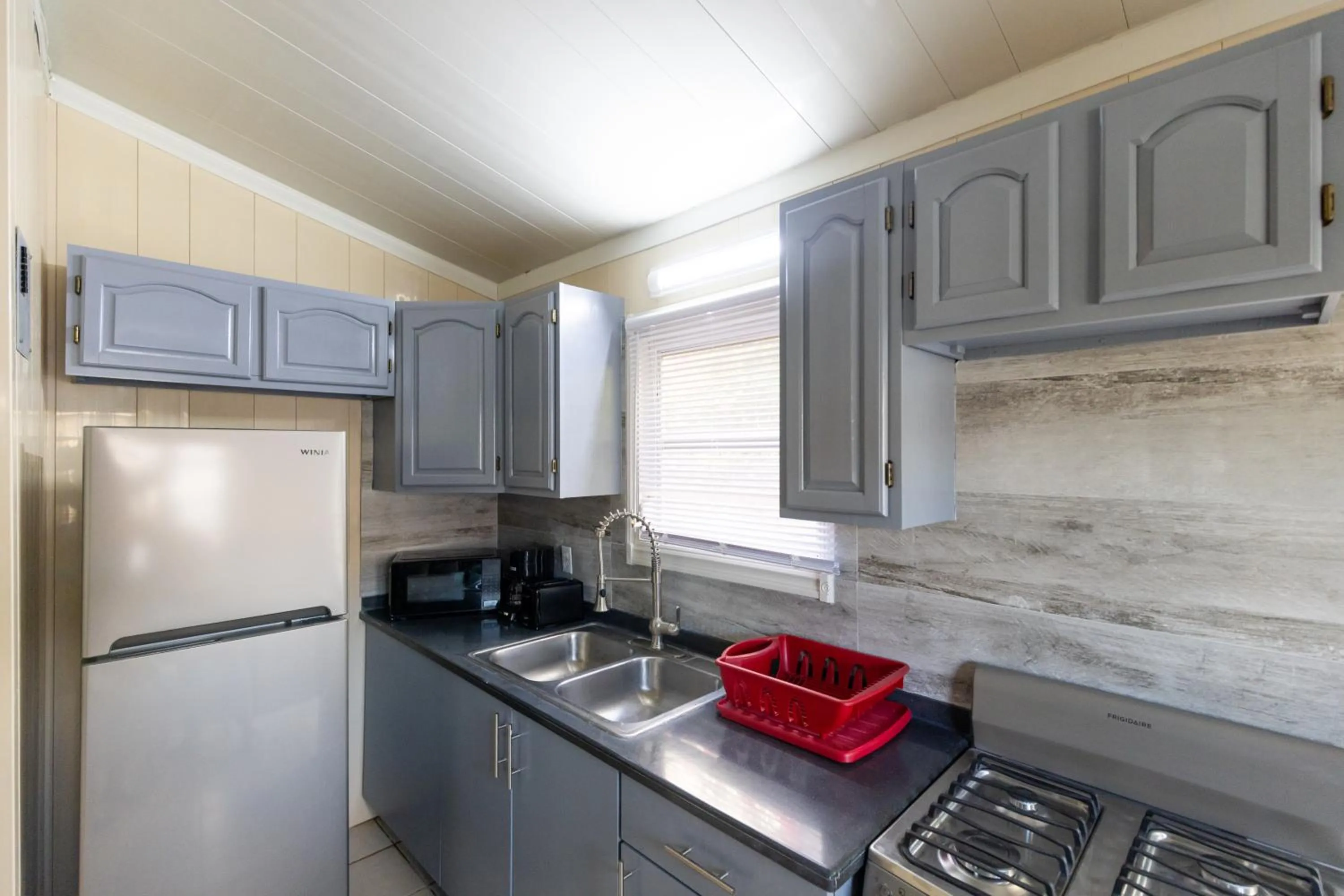 kitchen in South Coast Horizon