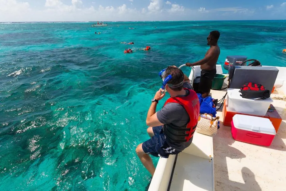 Snorkeling in South Coast Horizon