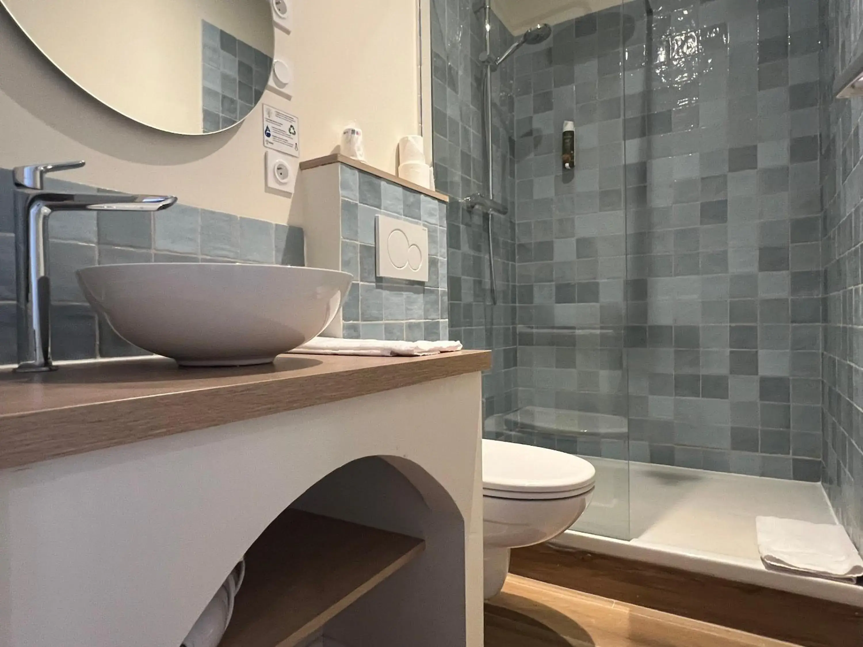 Adonis Sanary Grand Hôtel des Bains Adonis Sanary Grand Hôtel des Bains