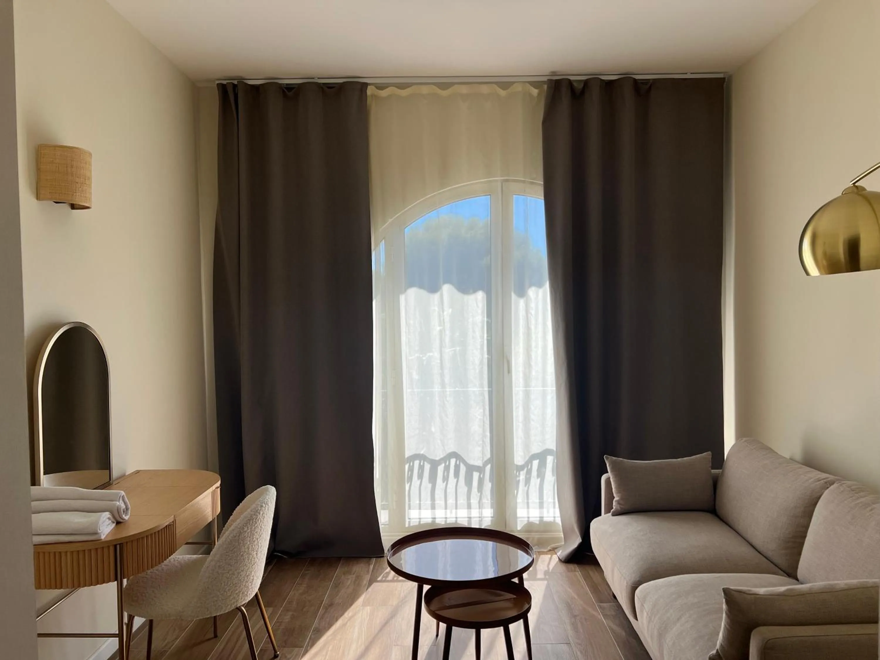 Adonis Sanary Grand Hôtel des Bains