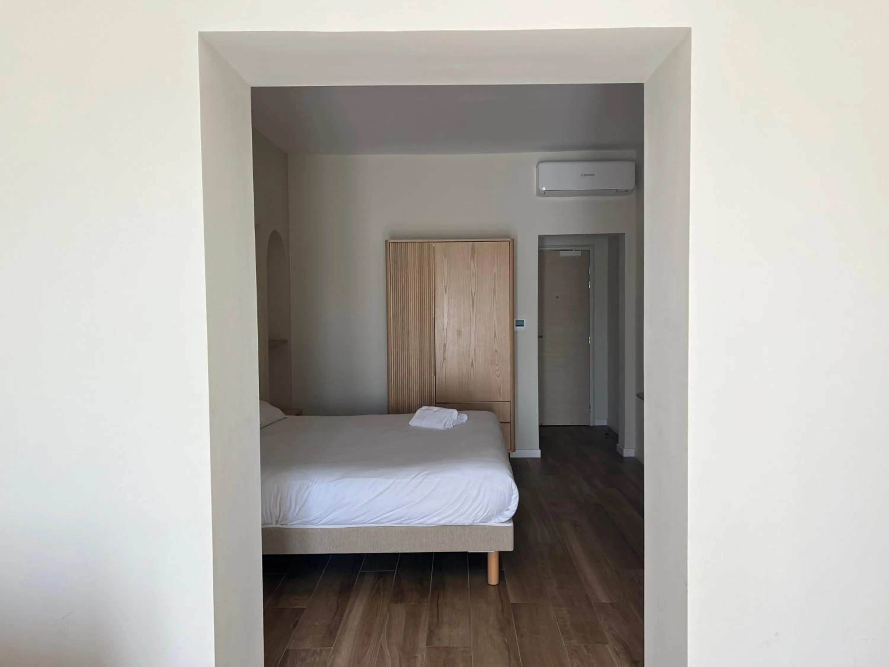 Bed in Adonis Sanary Grand Hôtel des Bains