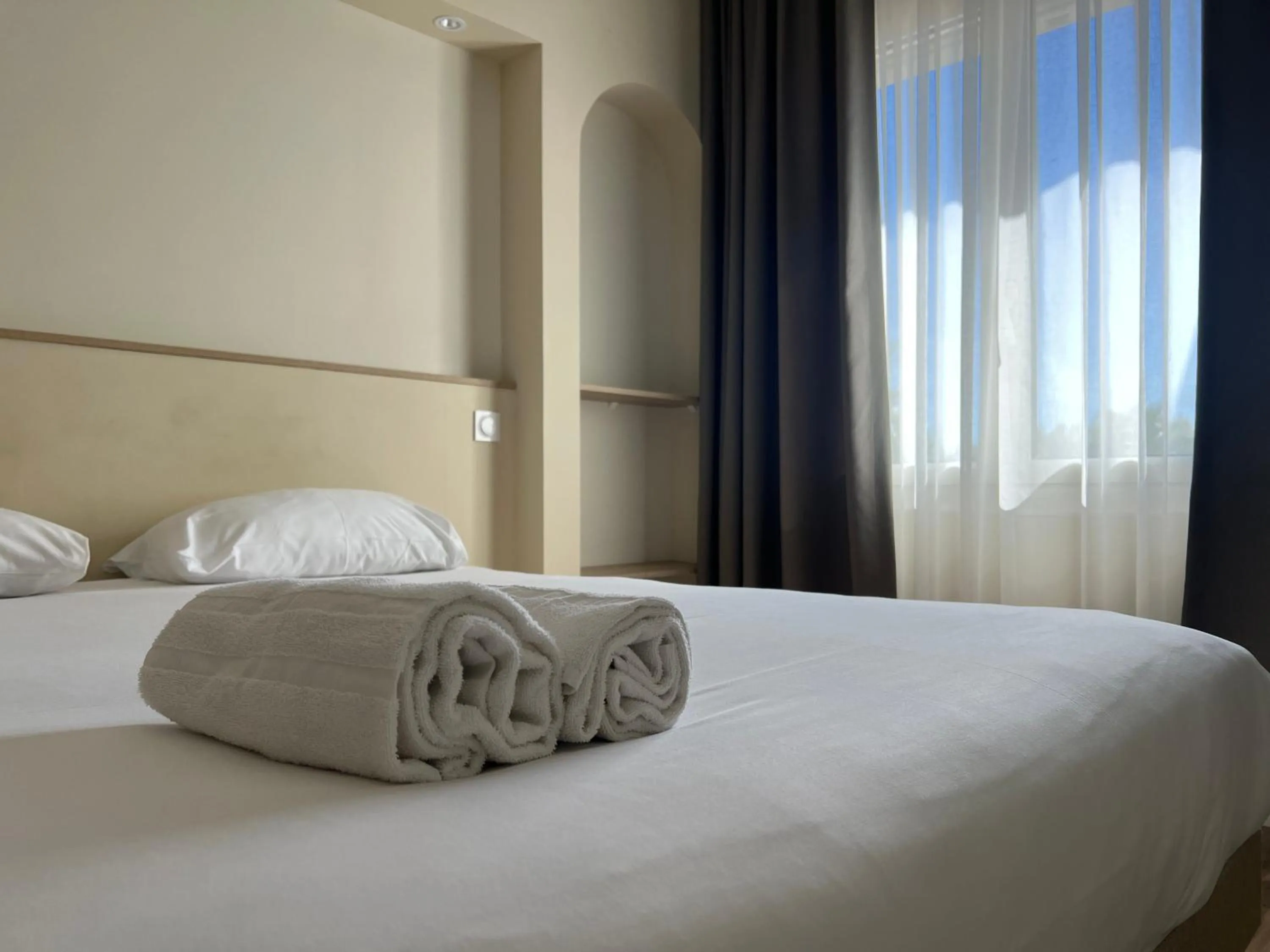 Bed in Adonis Sanary Grand Hôtel des Bains