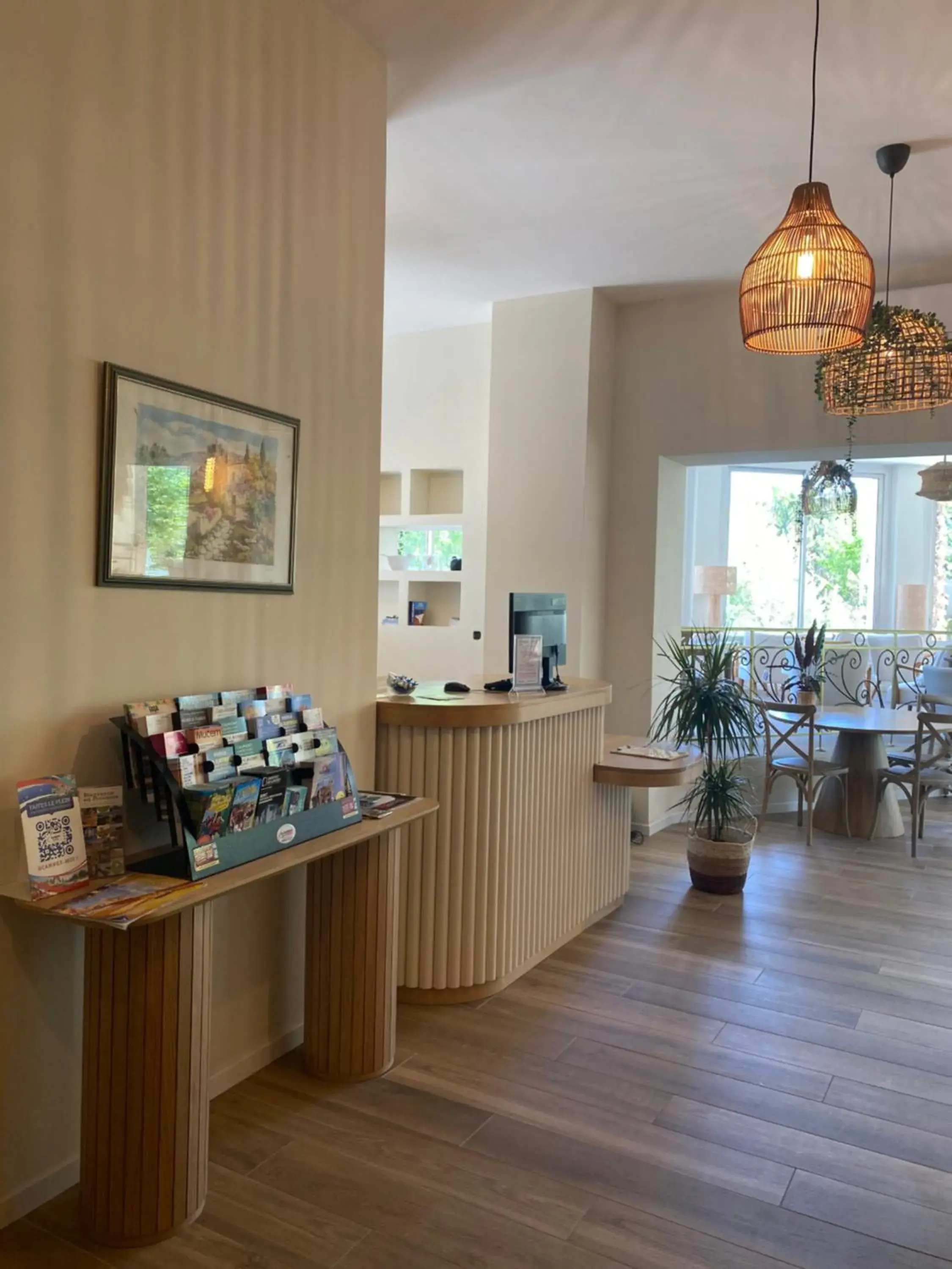 Lobby or reception in Adonis Sanary Grand Hôtel des Bains Lobby or reception in Adonis Sanary Grand Hôtel des Bains