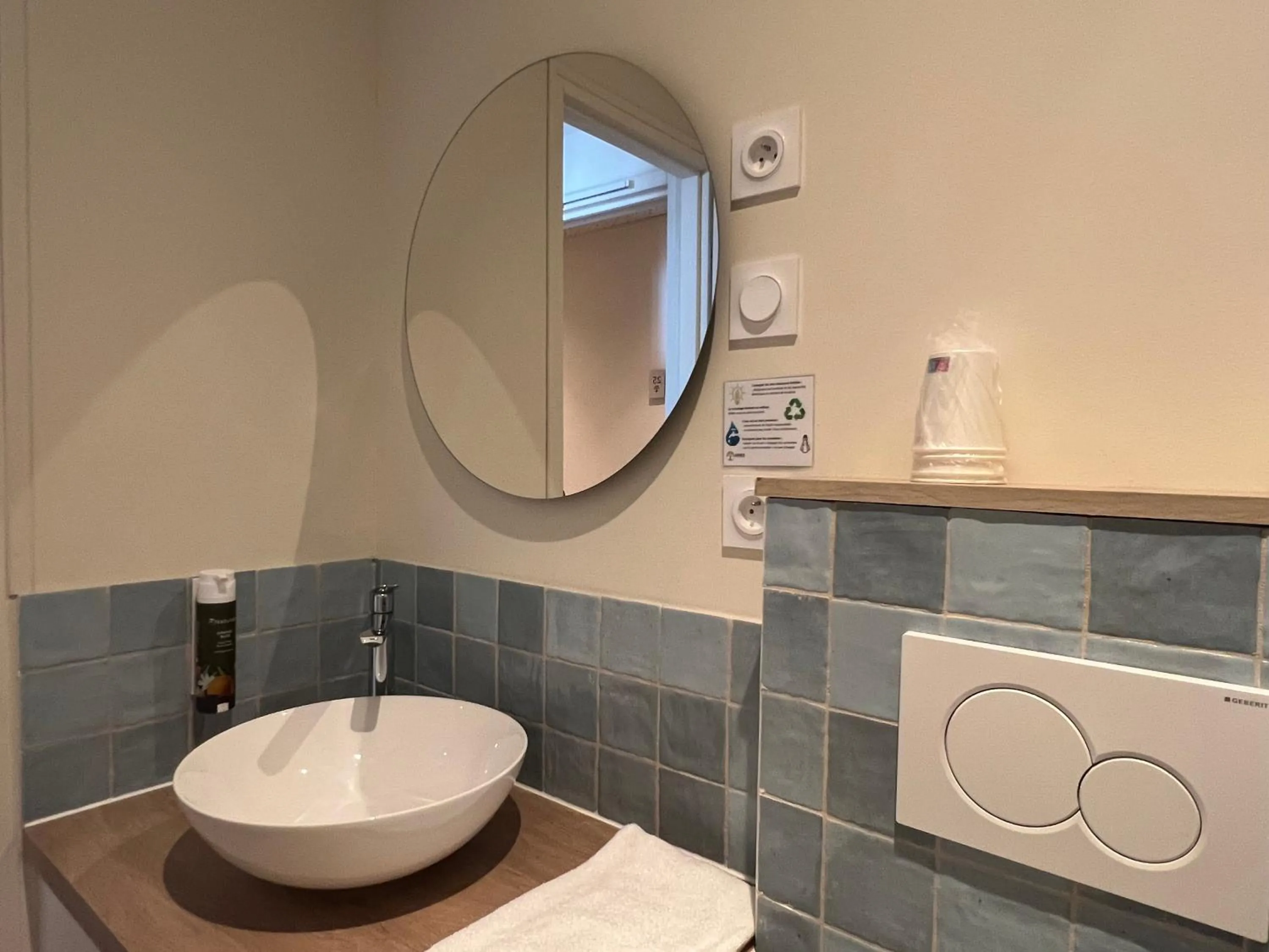 Adonis Sanary Grand Hôtel des Bains