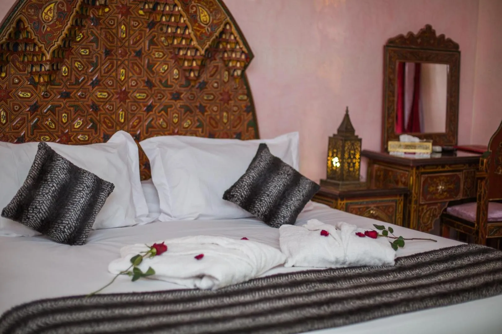 Bedroom, Bed in Riad Ghita Palace