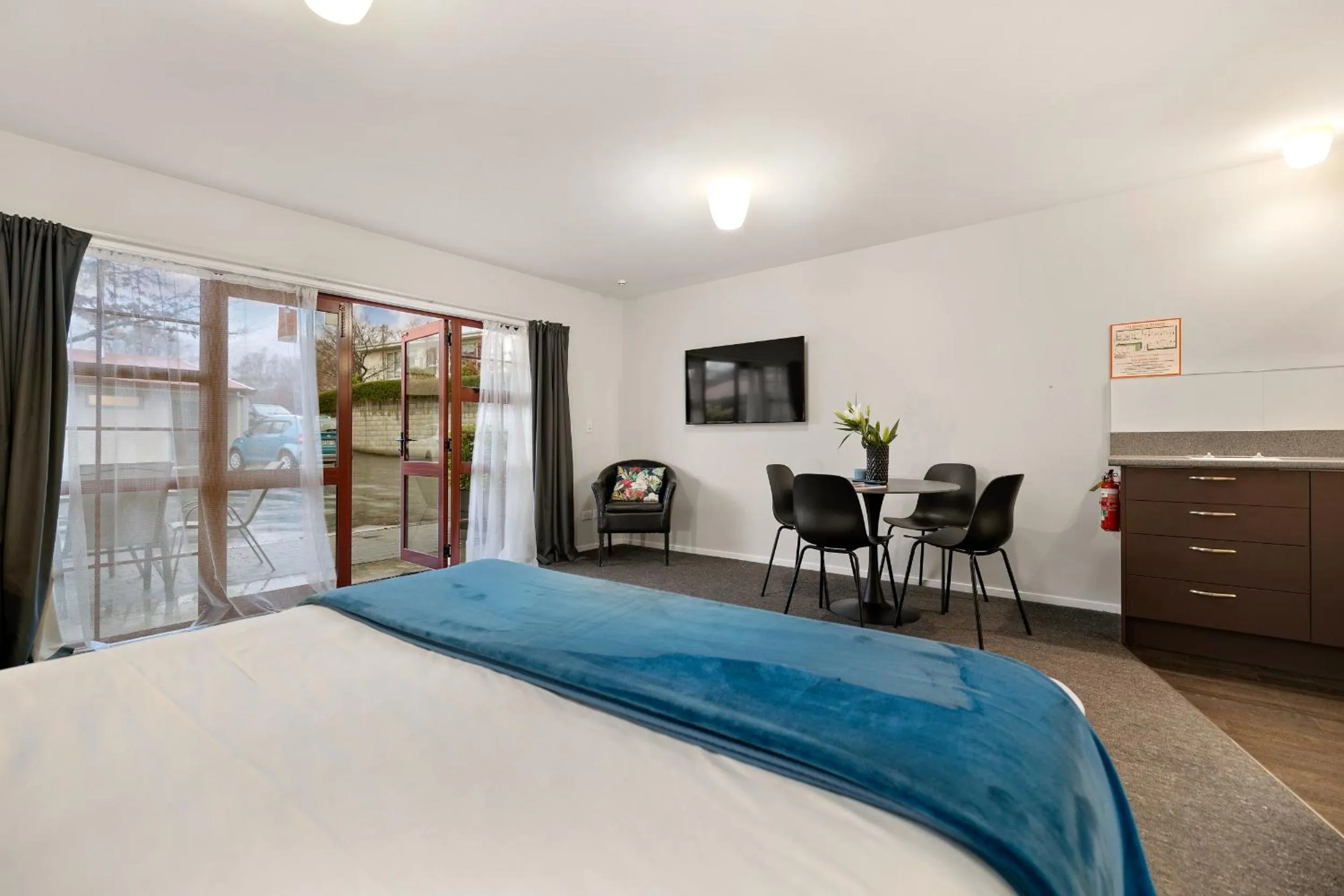 Bed in Arrowtown Motel