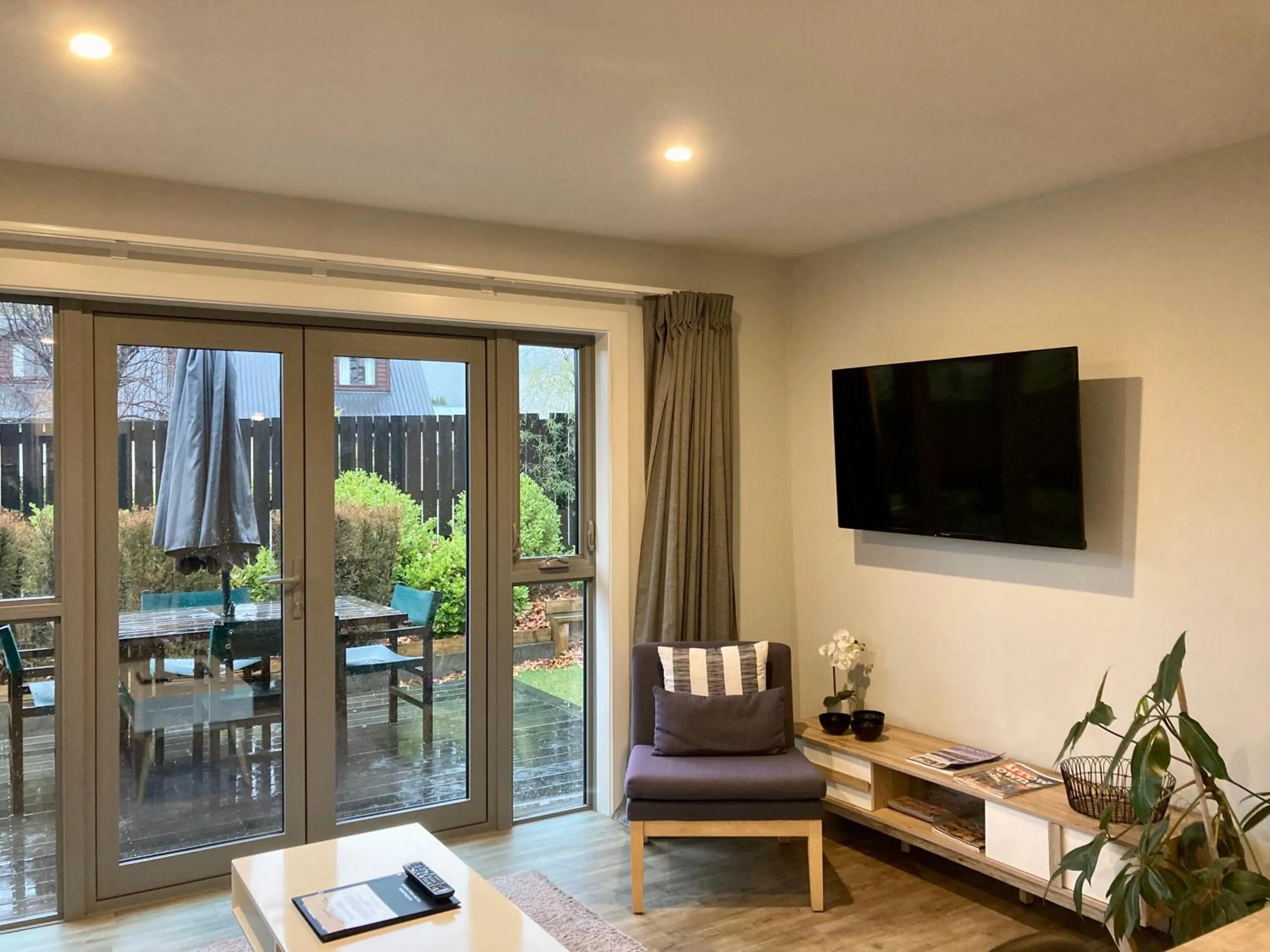 TV and multimedia in Arrowtown Motel