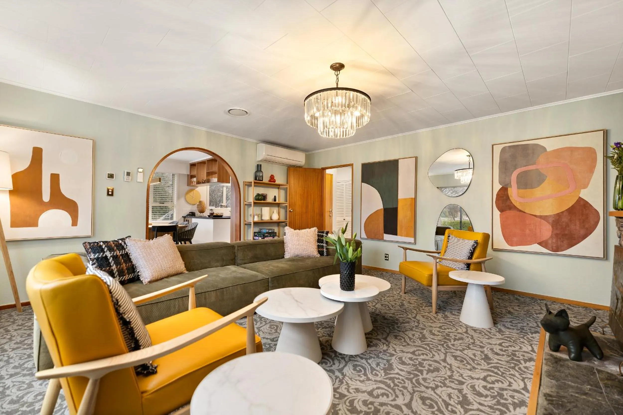 Living room in Arrowtown Motel