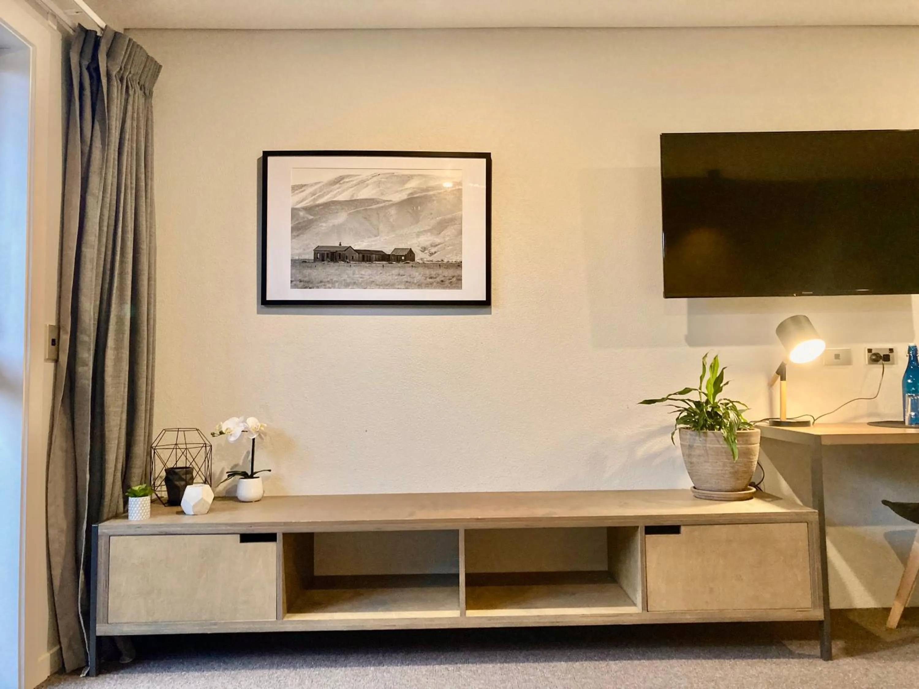 TV and multimedia in Arrowtown Motel