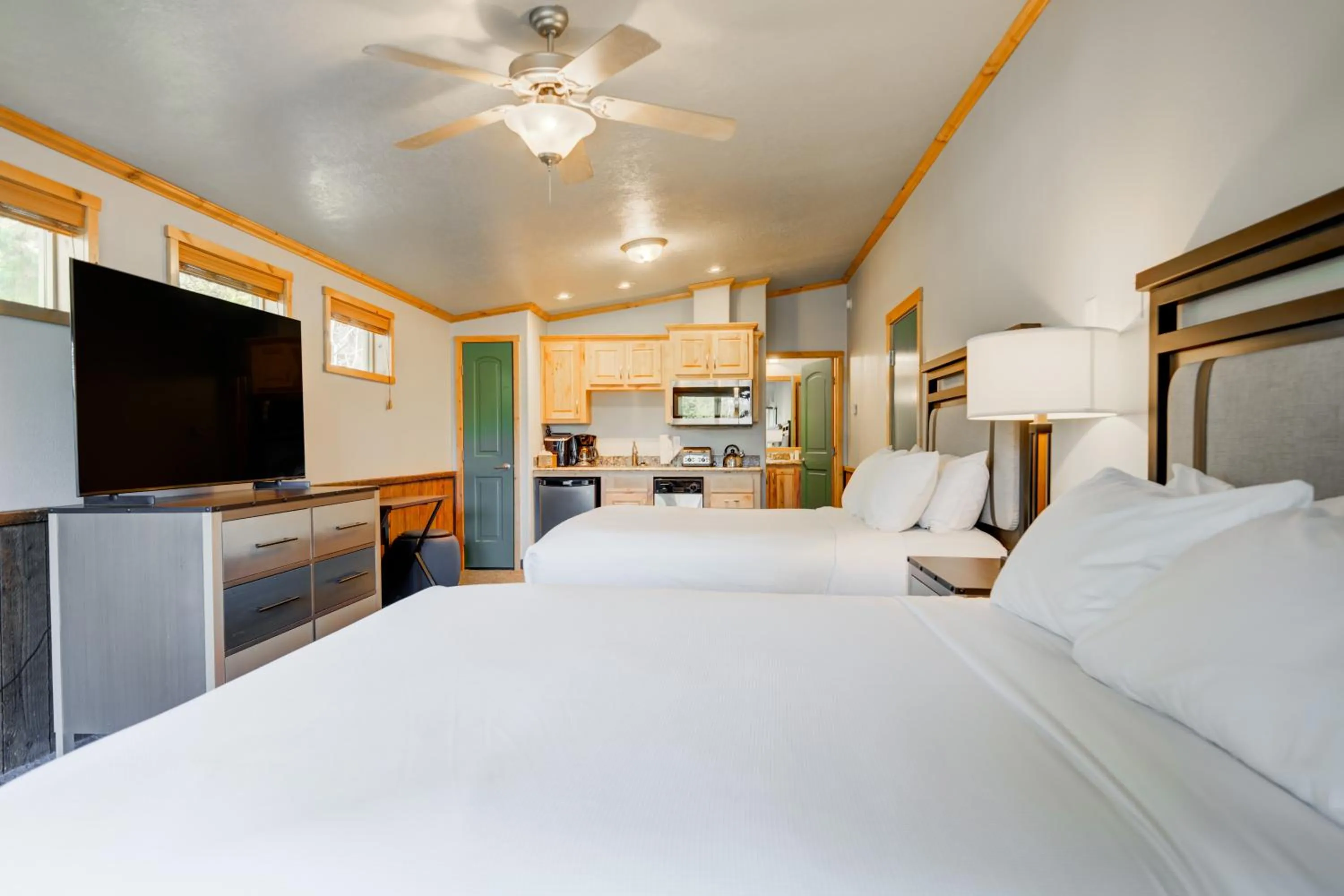 Bed in Explorer Cabins at Yellowstone