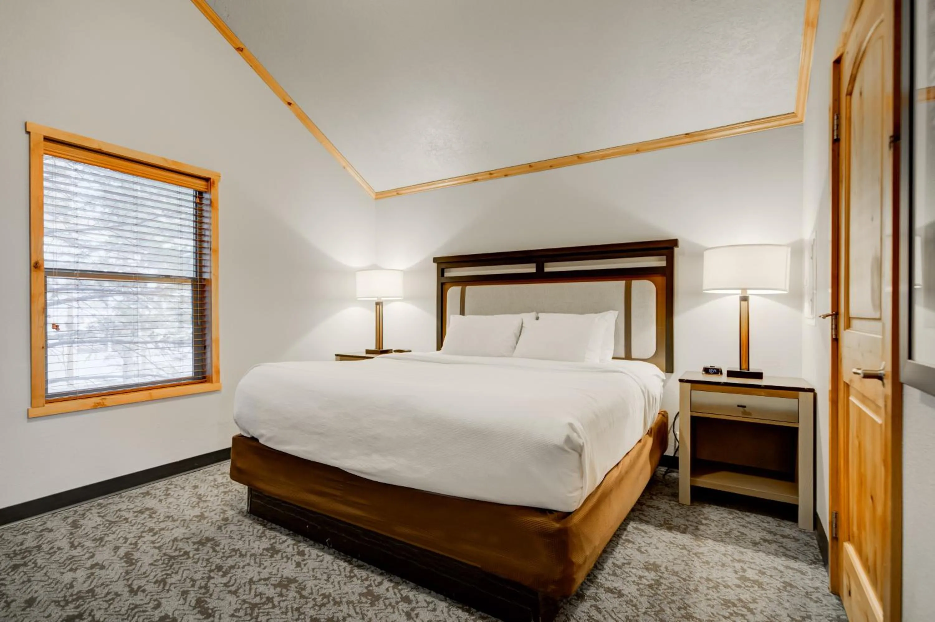 Bed in Explorer Cabins at Yellowstone