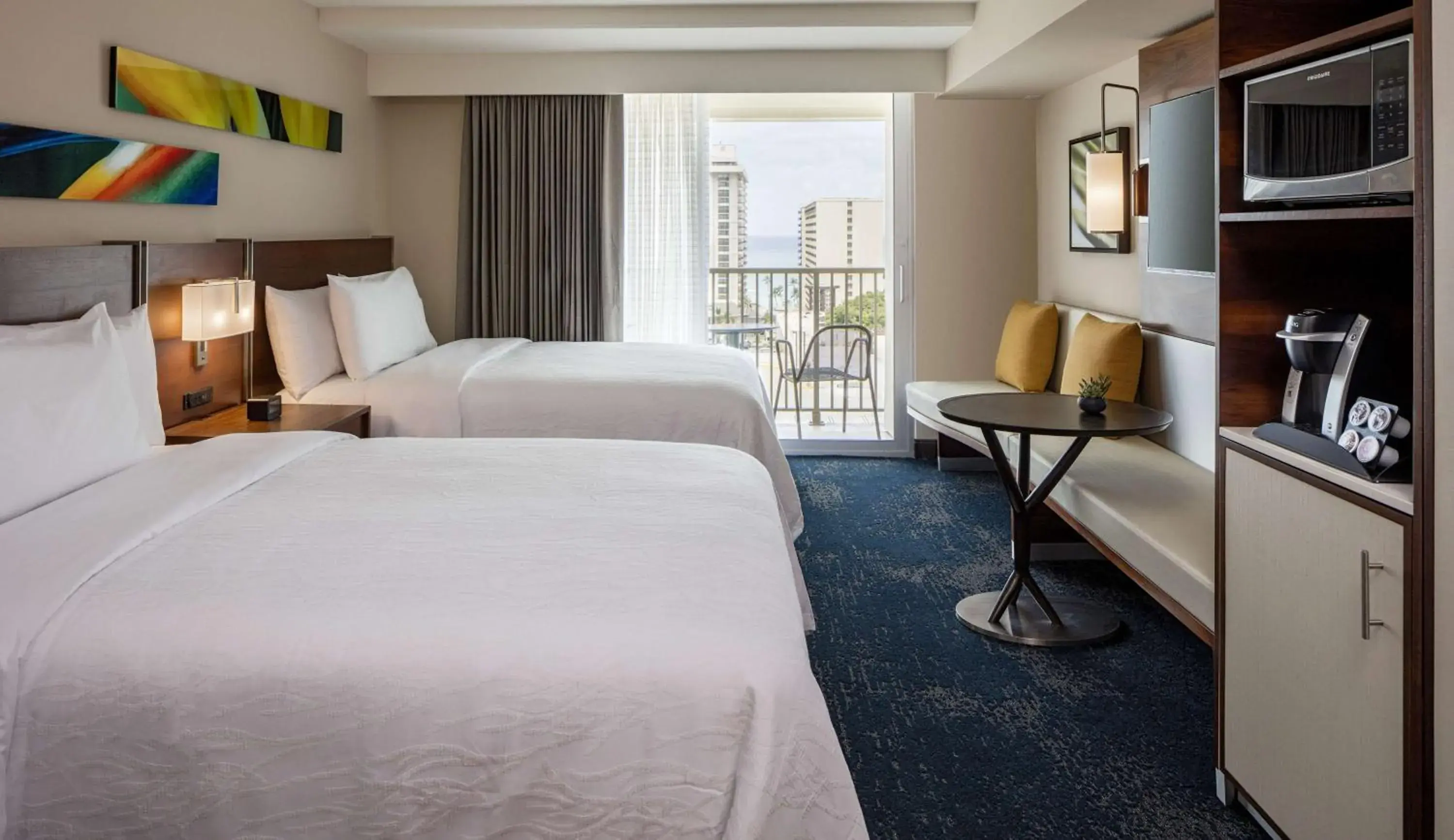 Bedroom, Bed in Hilton Garden Inn Waikiki Beach Bedroom, Bed in Hilton Garden Inn Waikiki Beach