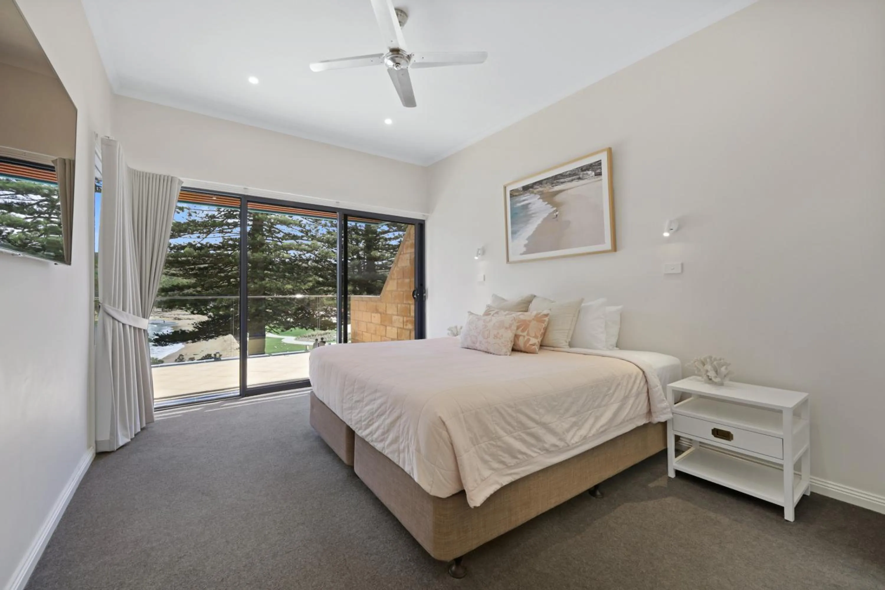 Bed in Sea Foam Villas