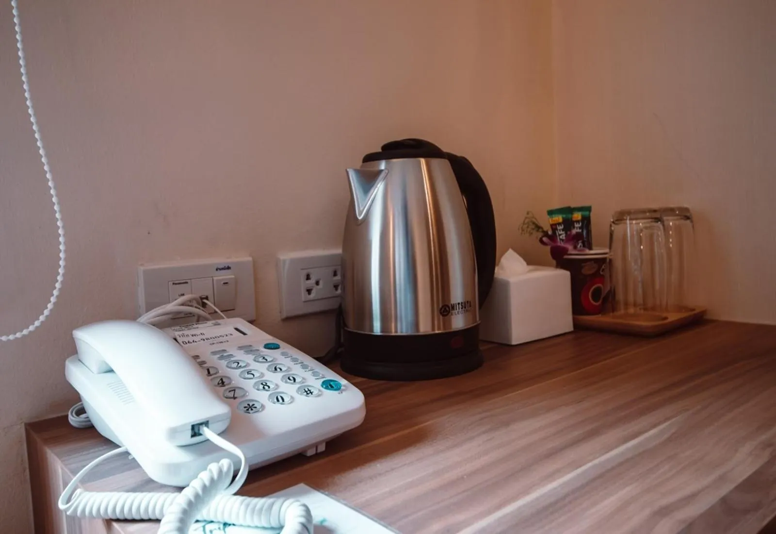 Coffee/tea facilities in Tripletreesvillage