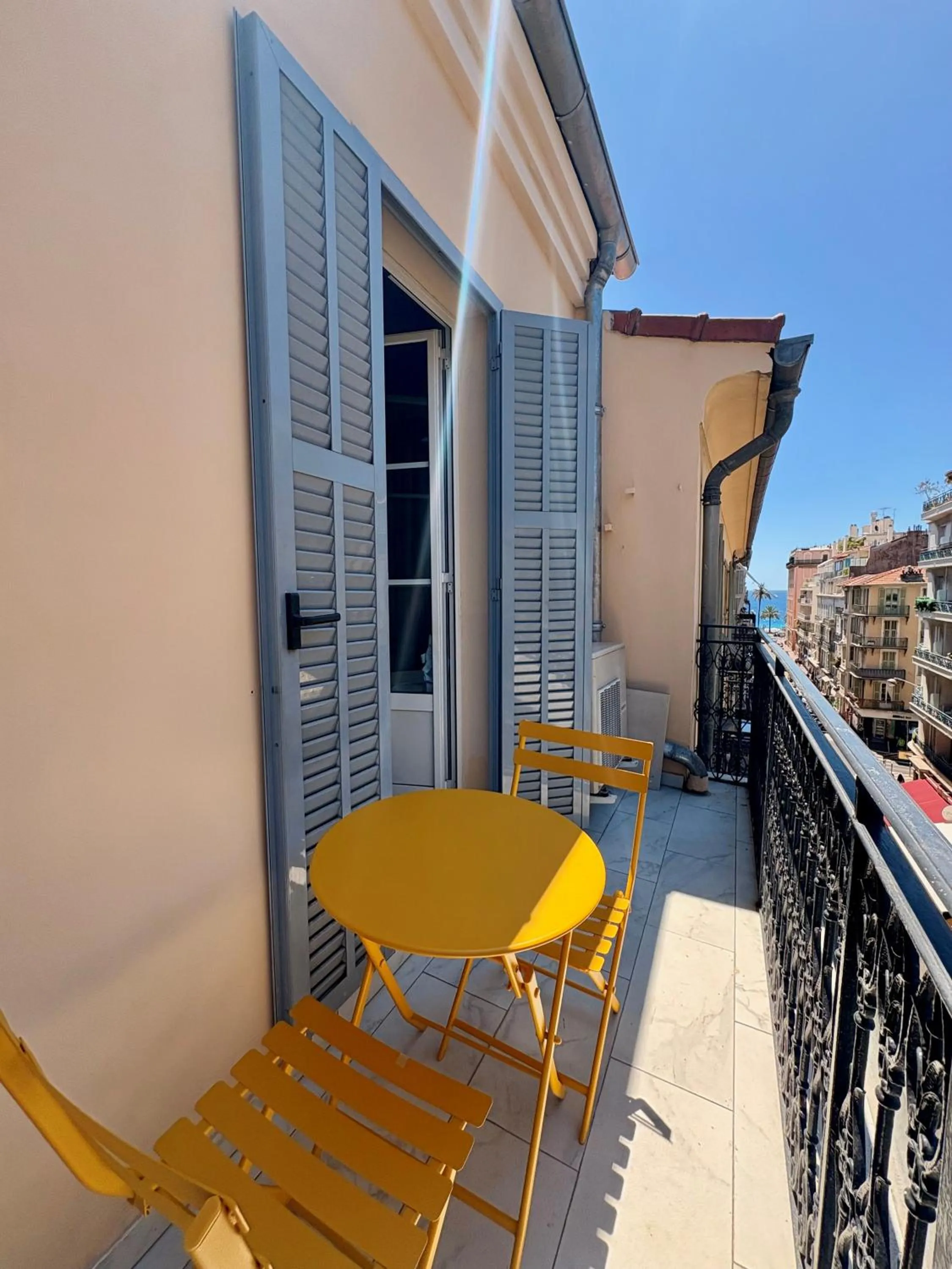 View (from property/room) in Hôtel de la Fontaine