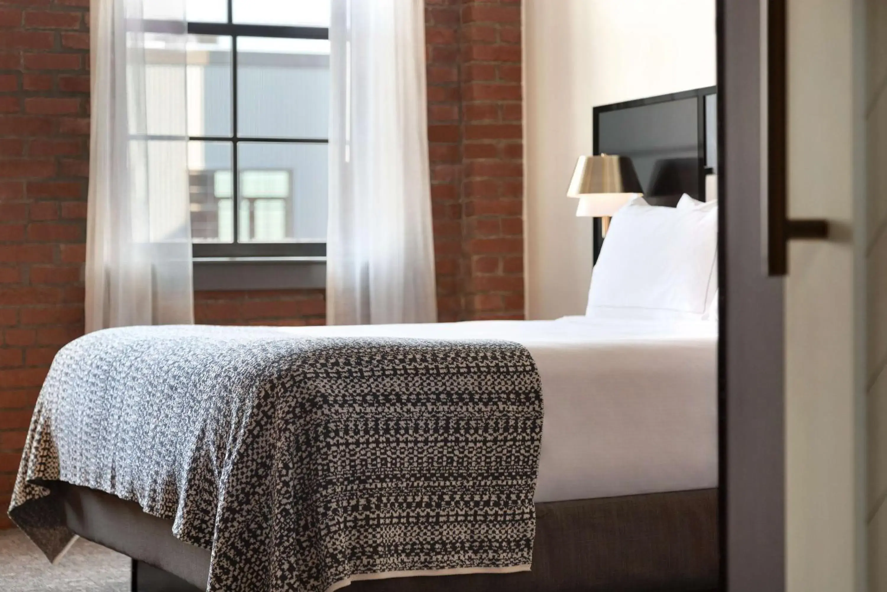 Bed in The Wilbur Lititz, Tapestry Collection By Hilton Bed in The Wilbur Lititz, Tapestry Collection By Hilton
