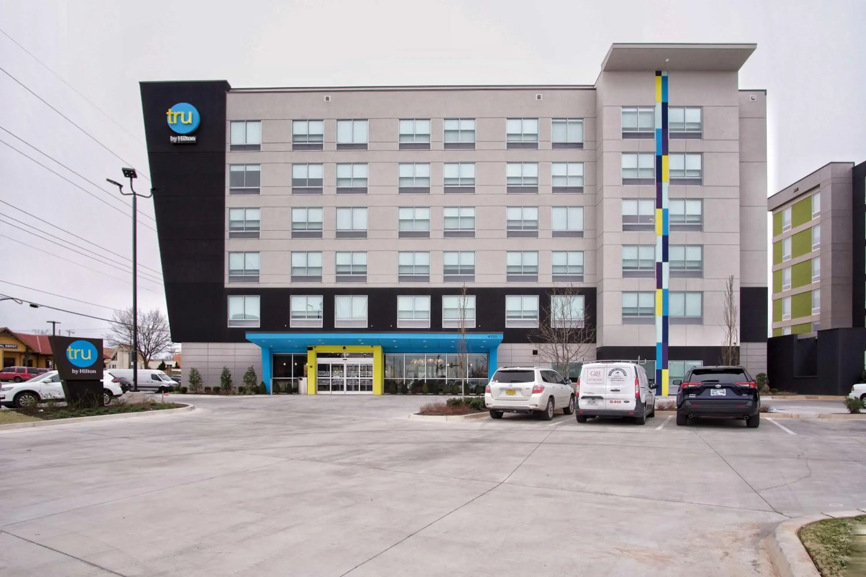 Property building in Tru By Hilton Oklahoma City Nw Expressway Property building in Tru By Hilton Oklahoma City Nw Expressway