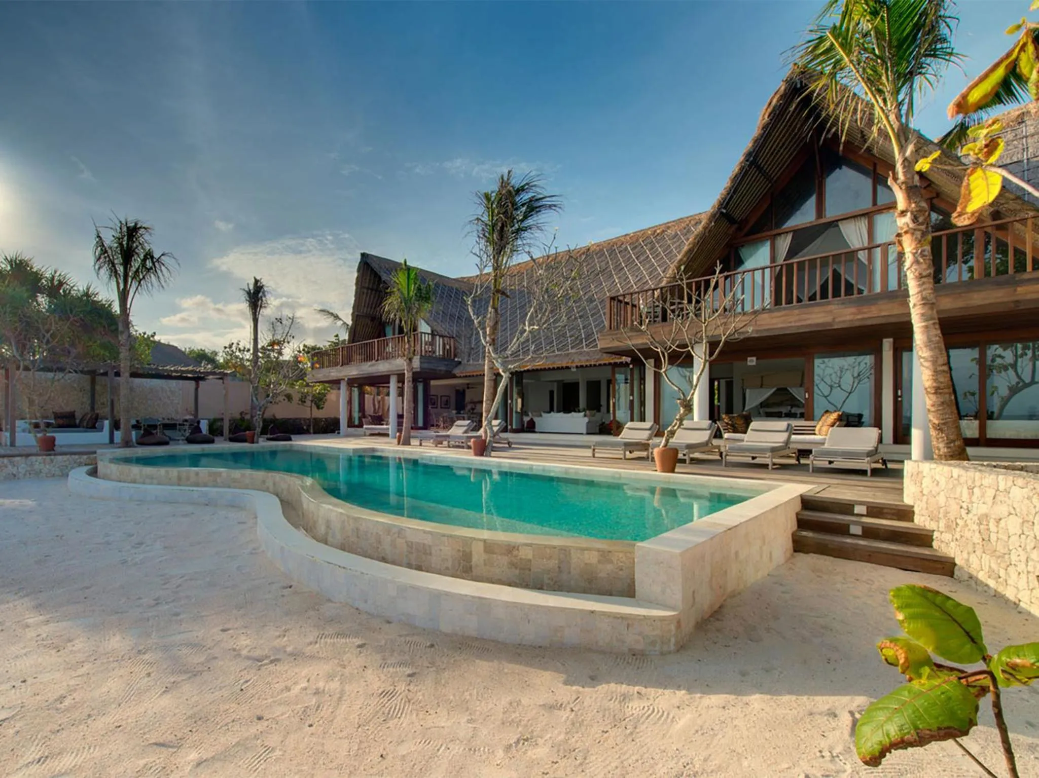 Property building in Villa Voyage