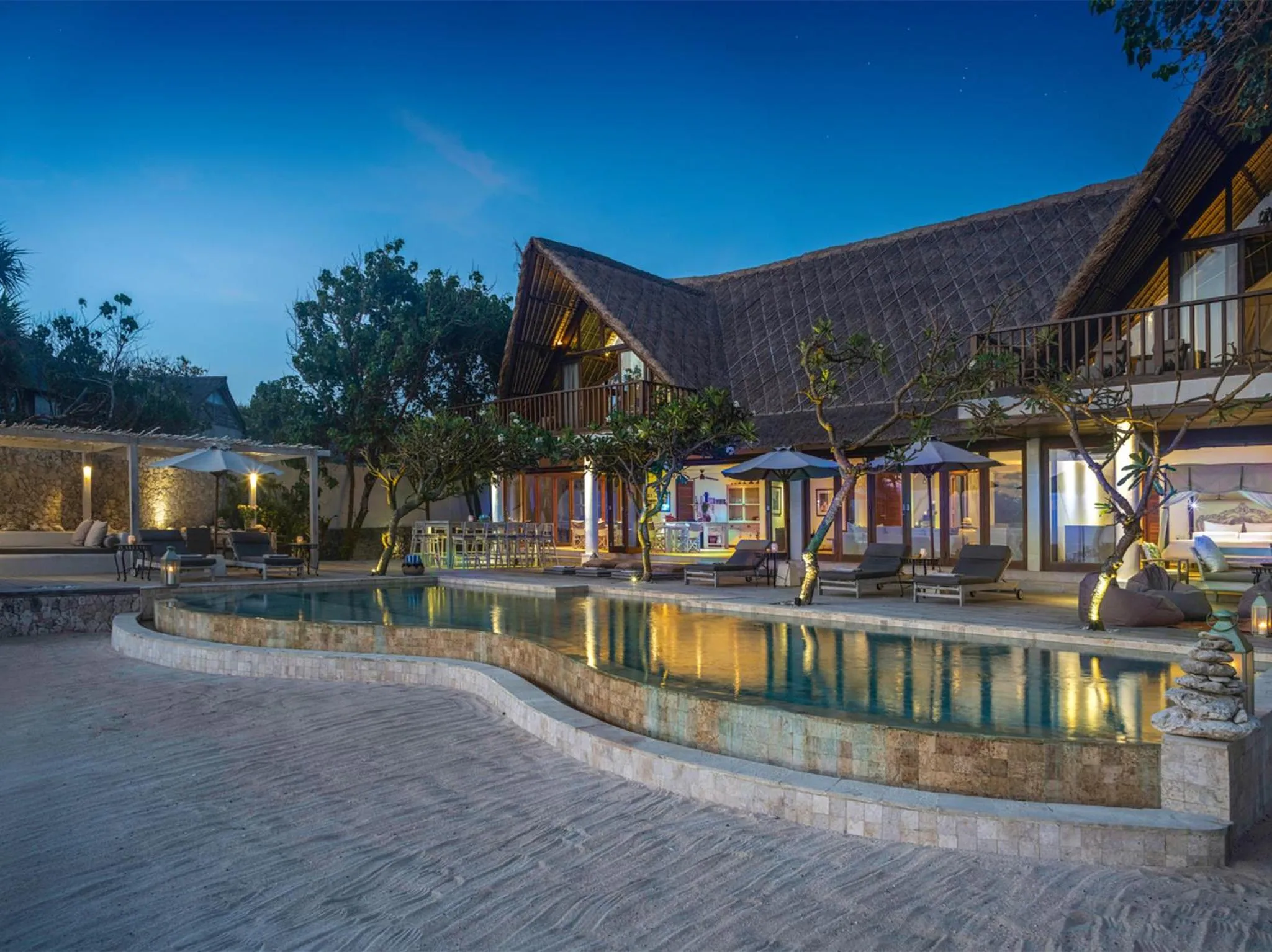 Property building in Villa Voyage