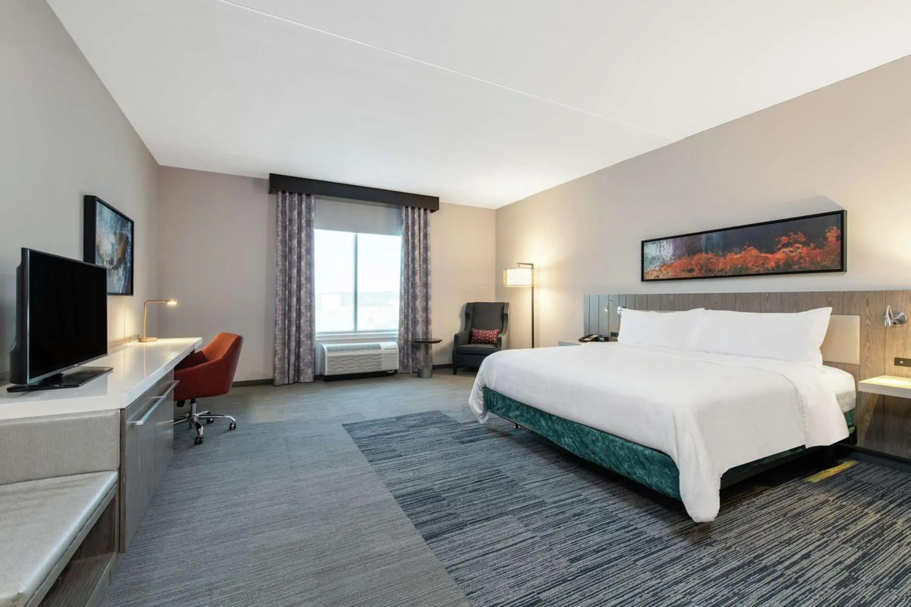 Bedroom, Bed in Hilton Garden Inn Pittsburgh Area Beaver Valley, Pa Bedroom, Bed in Hilton Garden Inn Pittsburgh Area Beaver Valley, Pa