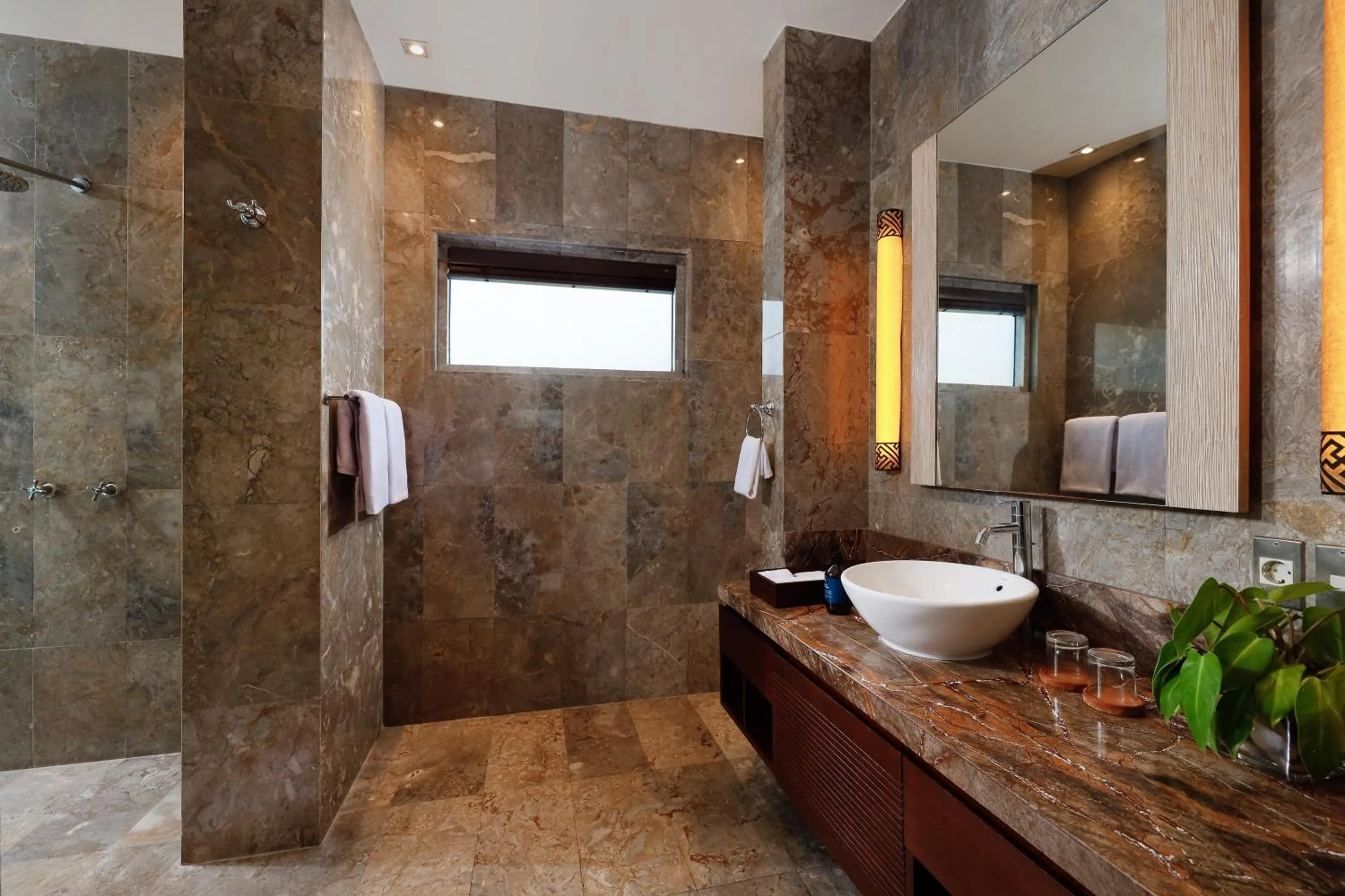 Shower in Villa Jamalu by Nakula